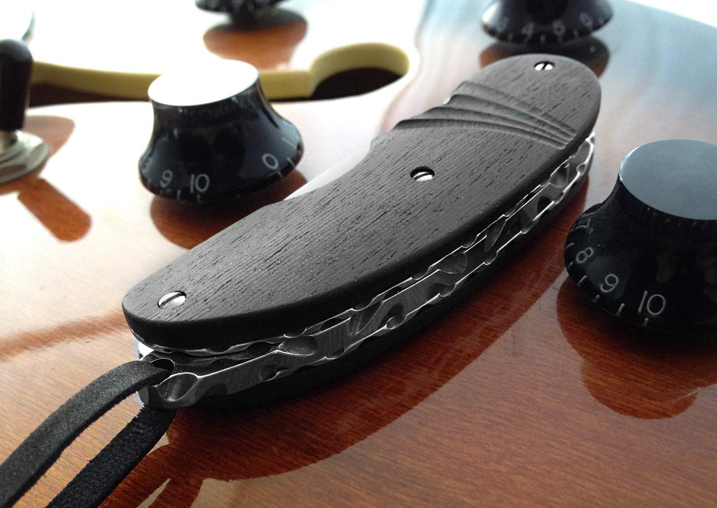Maserin 387/KT Coltello collezione Manico EBANO,LAMA 60mm INCISA ORO 24KT. Made in Italy