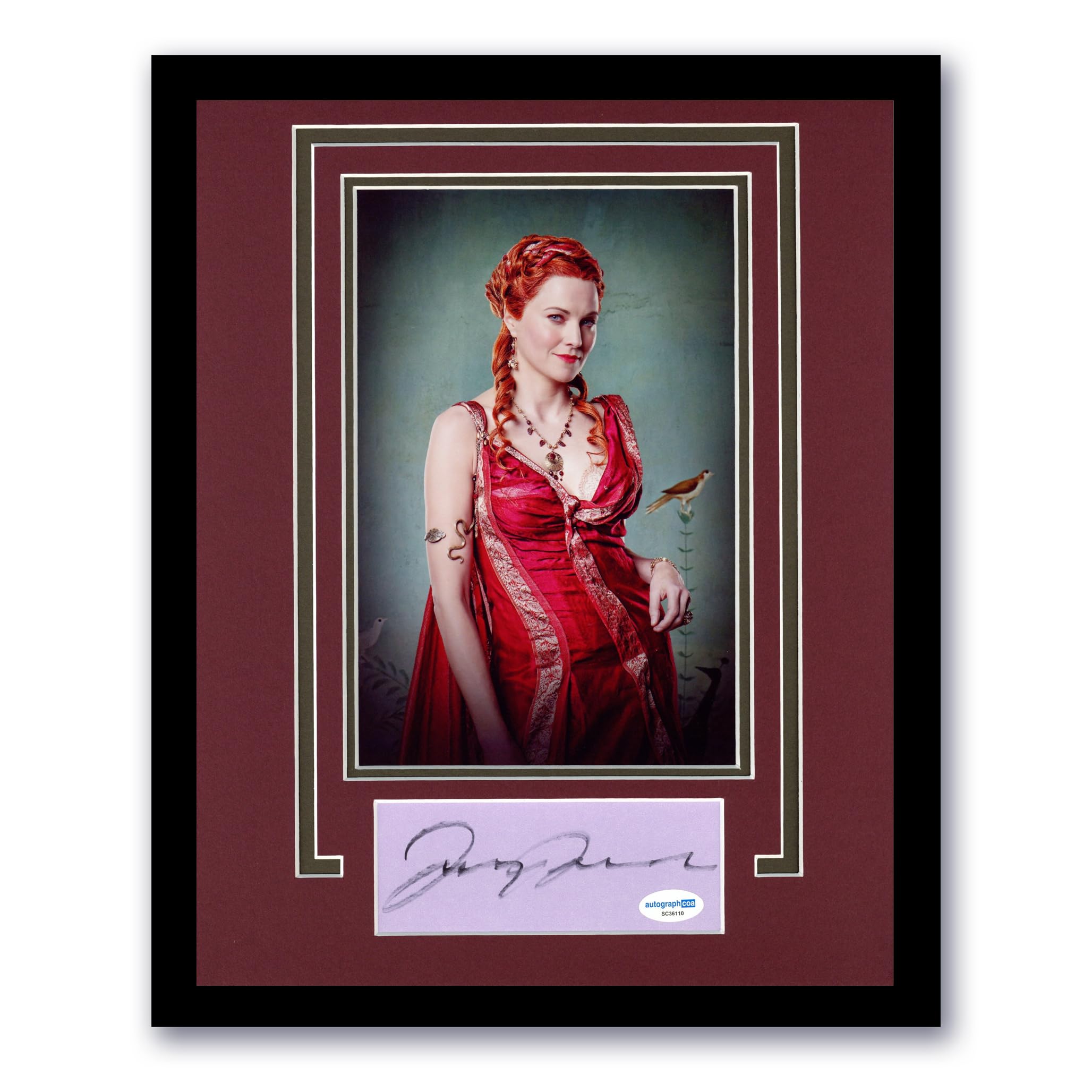 Lucy Lawless 