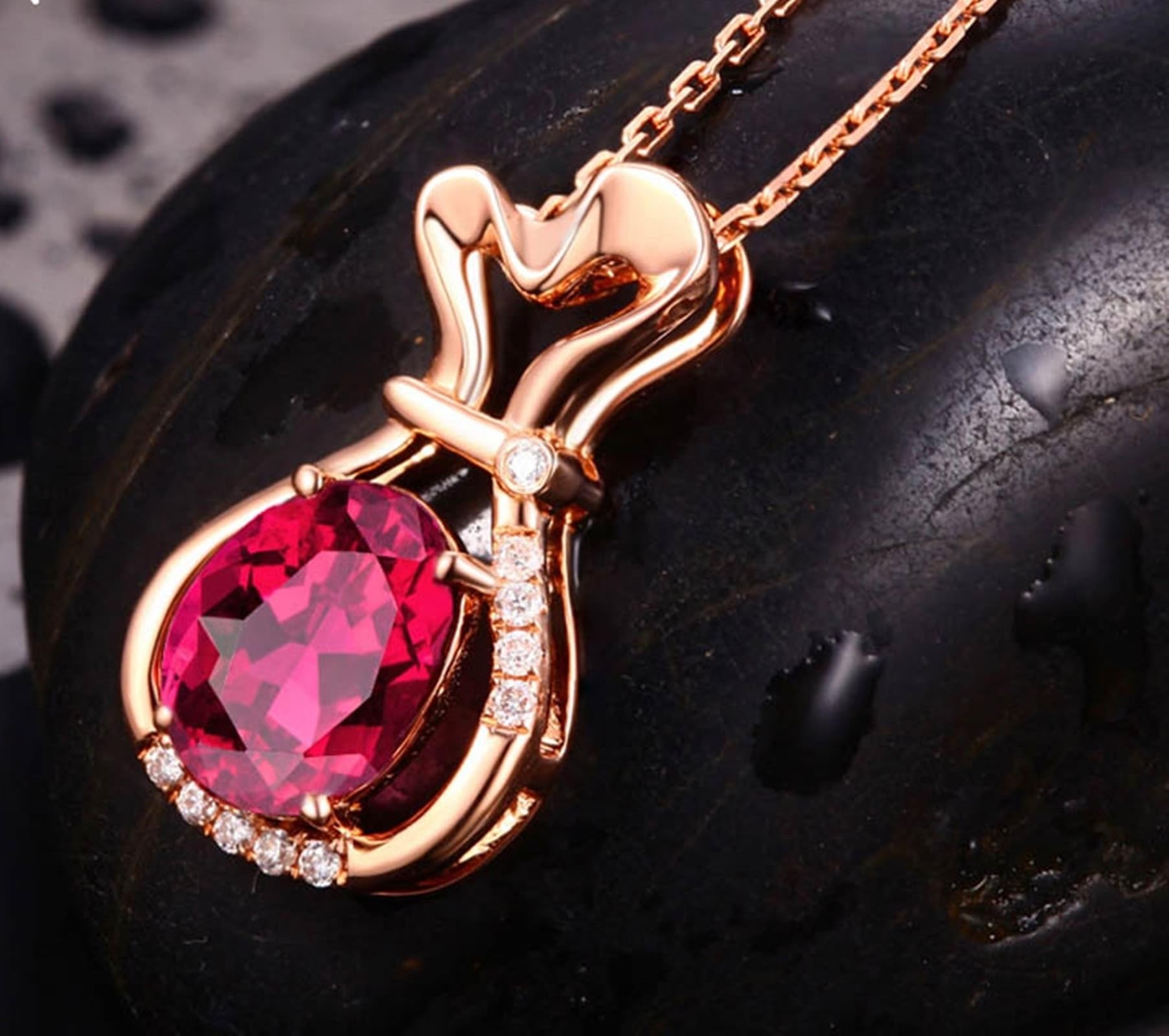 Collier en or jaune 750 avec pendentif en tourmaline 0,9 ct taille ovale pour femme Chaîne en or 18 carats 50 cm