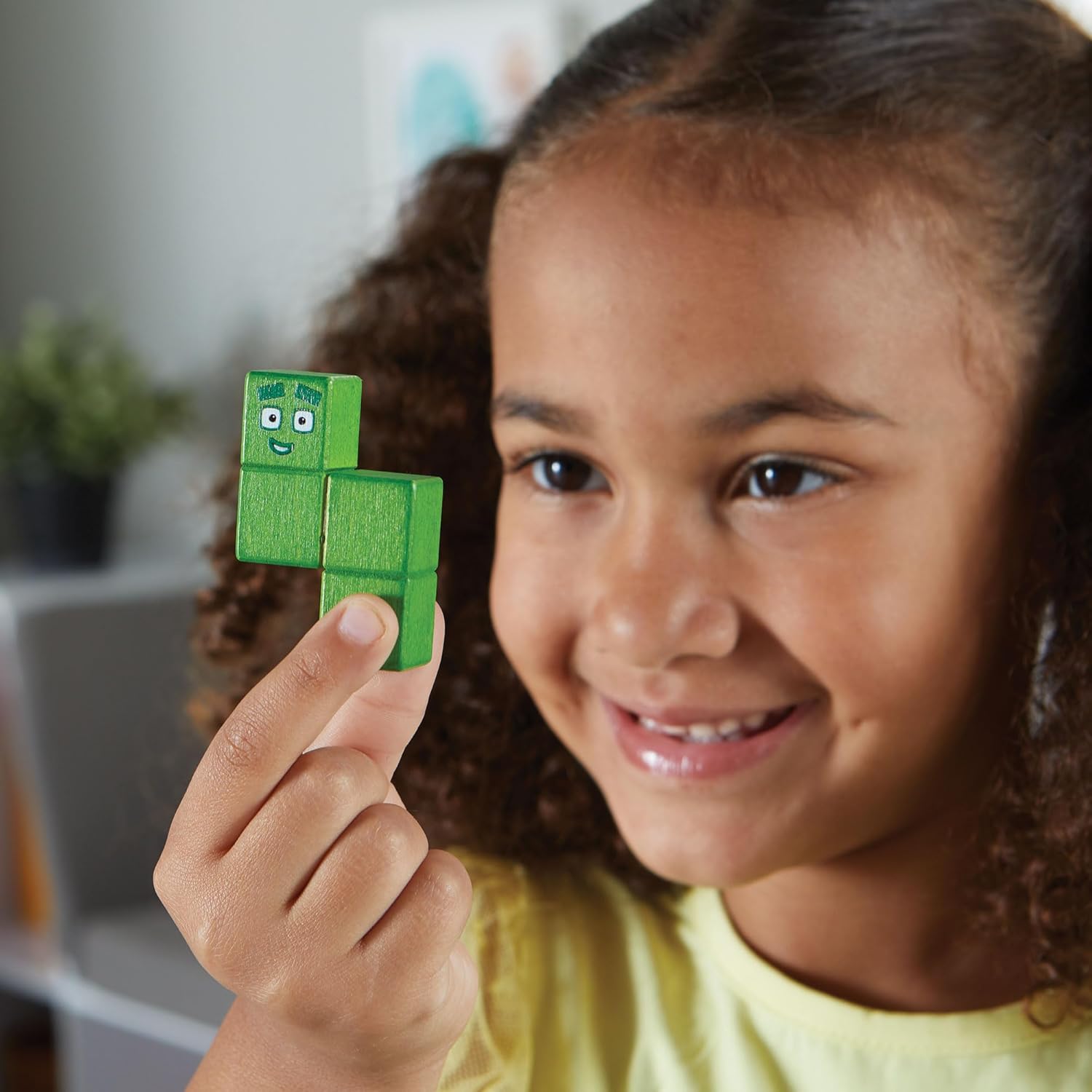 Learning Resources Numberblocks Kit with 20 Activities and 28 Wooden Pieces, Characters from One to Five, Learning Numbers and Counting, Storage Bag, Educational Toy, 3 4 5+ Years