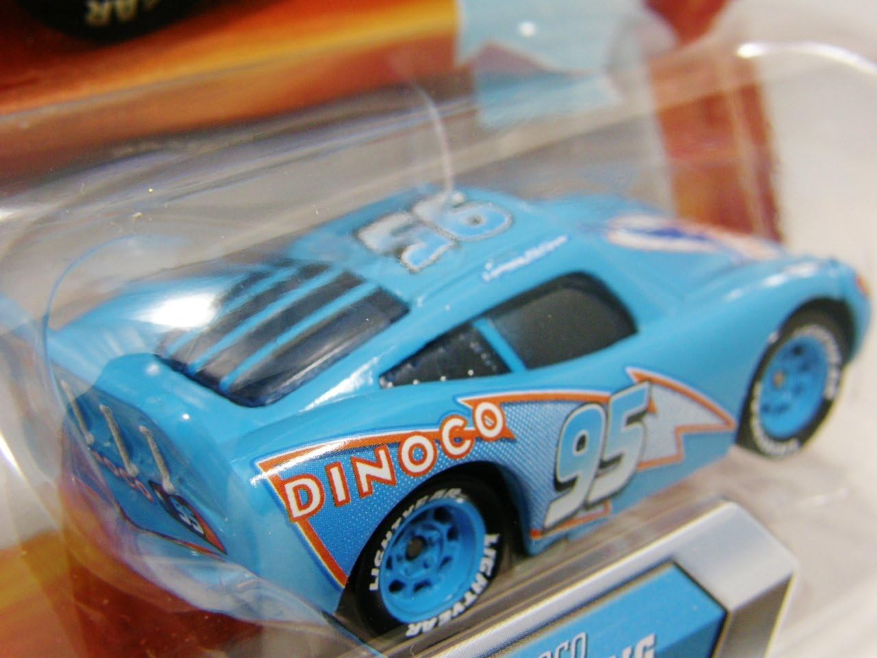 DINOCO LIGHTNING MCQUEEN #5 w/ Lenticular Eyes Disney / Pixar CARS 1:55 Scale Die-Cast Vehicle