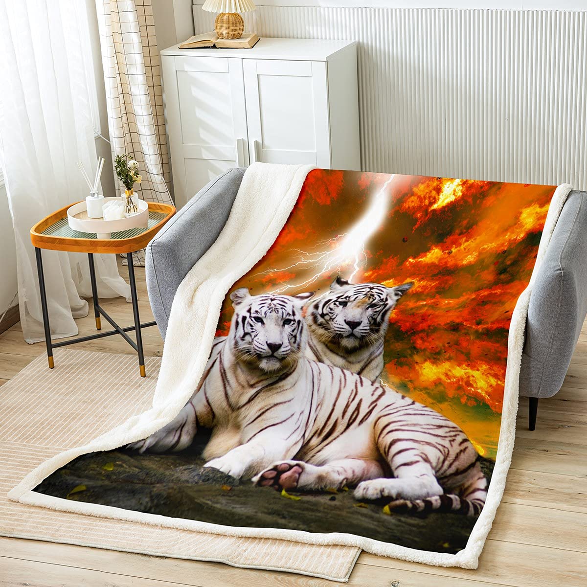 Amazon.com: White Tiger Blanket Throw African Safari Animals Sherpa Blanket  Burning Clouds Lightning Fleece Blanket for Kids Boys Girls Adults Wildlife  Fuzzy Blanket Sofa Decor Queen 90x90 Bedroom Decor : Home u0026