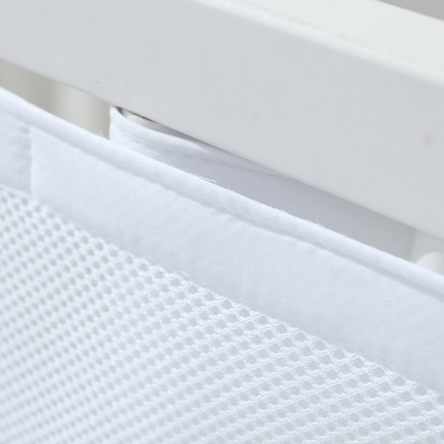 Paracolpi di qualità per lettino con sbarre, doppio strato per un’imbottitura extra, ideale per lettini con sbarre e testate con pannelli, rivestimento traspirante e sicuro