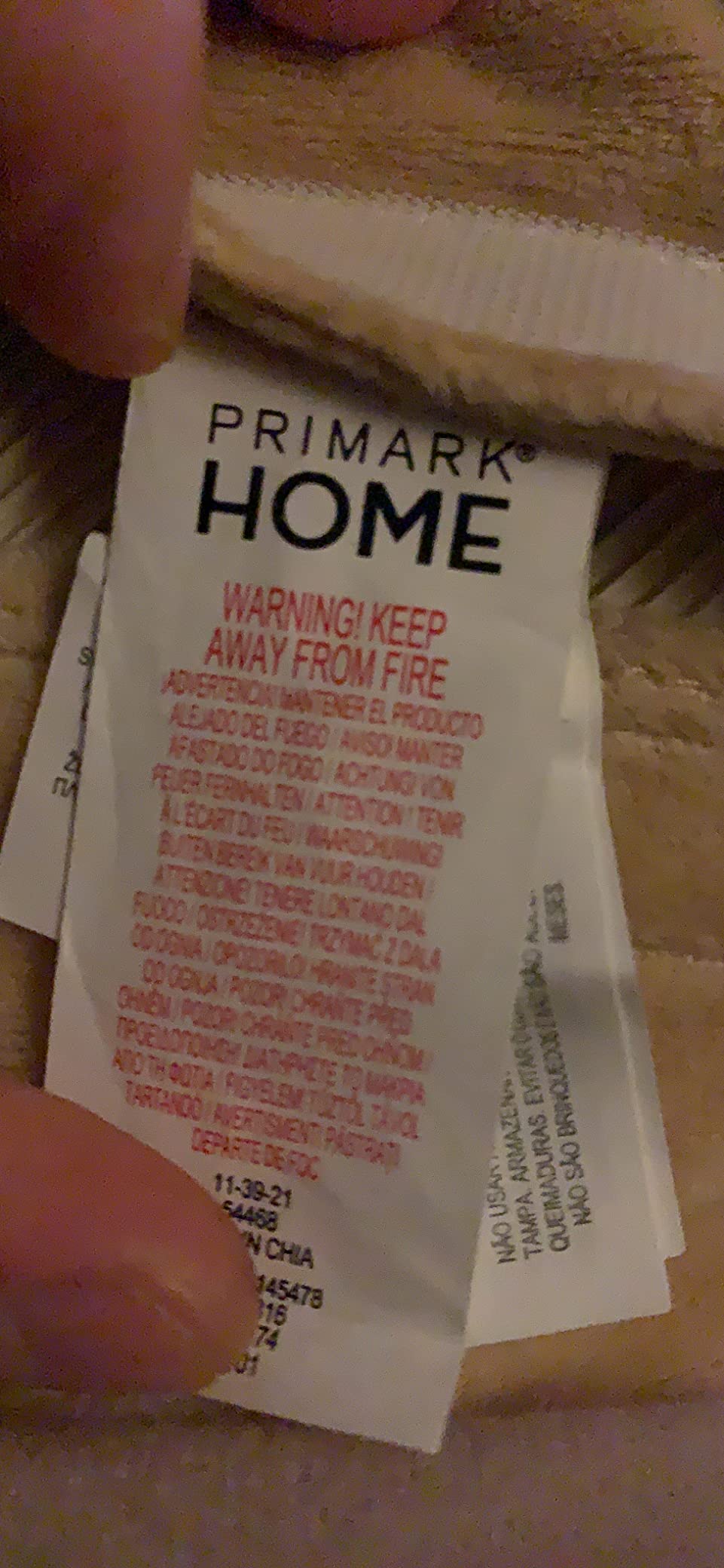 Grogu from Star Wars The Mandalorian Baby Yoda 1 Litre Hot Water Bottle