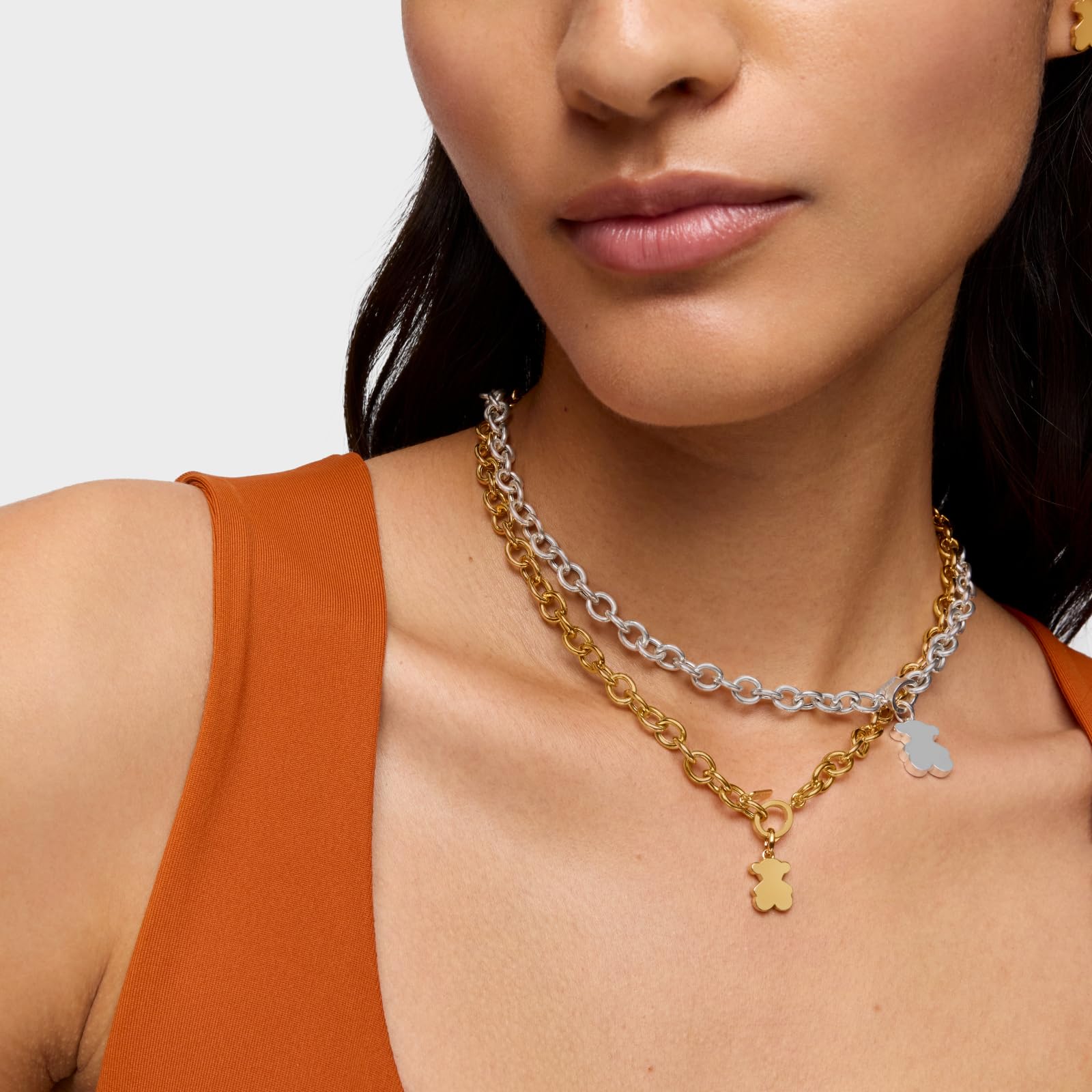 TOUS Colgante Pequeño para Mujer con Motivo de Oso con Baño de Oro 18 Kt sobre Plata de Primera Ley, 12 mm, Colección Sweet Dolls