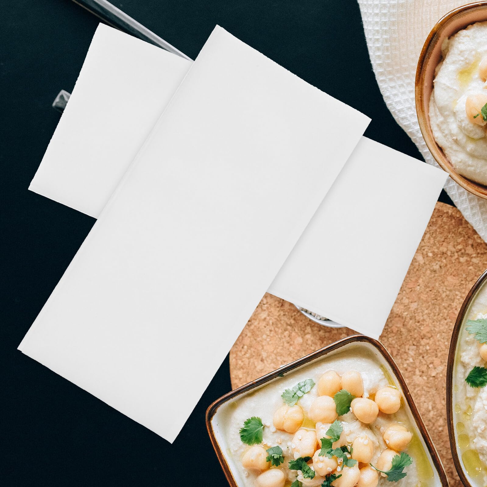 Tovaglioli di Carta Usa e Getta Decorativi per Eventi e Pranzi, 100 Pezzi, Morbidi, Spessi e Assorbenti, Tovaglioli Monouso Ecologici in Polpa di Legno per Casa e Ristoranti