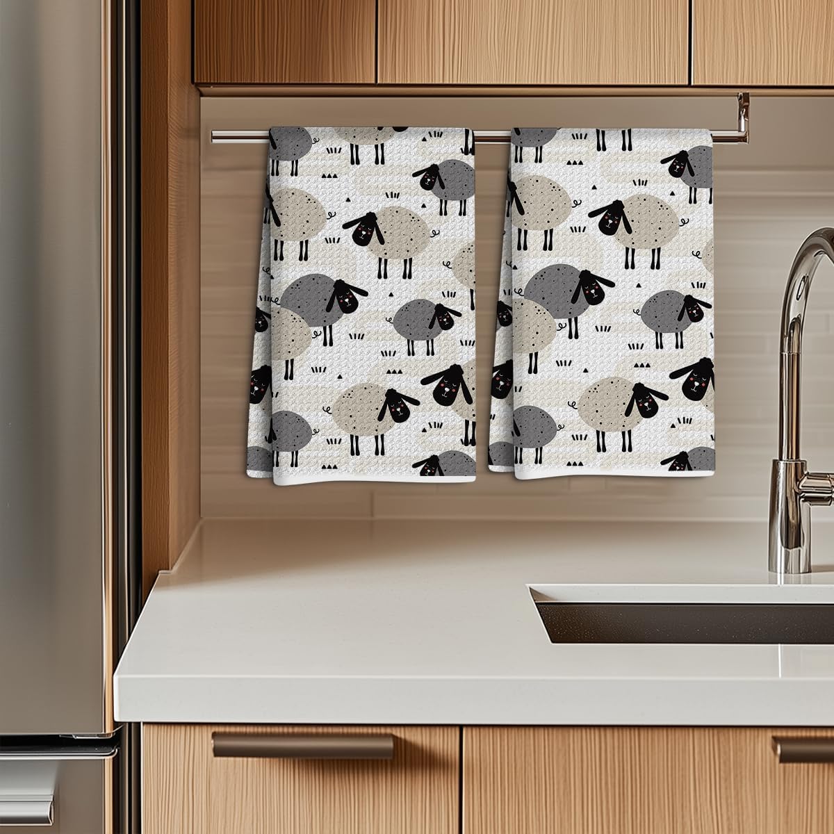 2 Pack Ultra Soft Quick - Dry Sheep Pattern Hand Towels, Sheep Lover Decorative Kitchen Towel for Kitchens Homes Bathrooms Restaurant Hotel Cafe Farmhouse Dinner Party Decor - Image 4