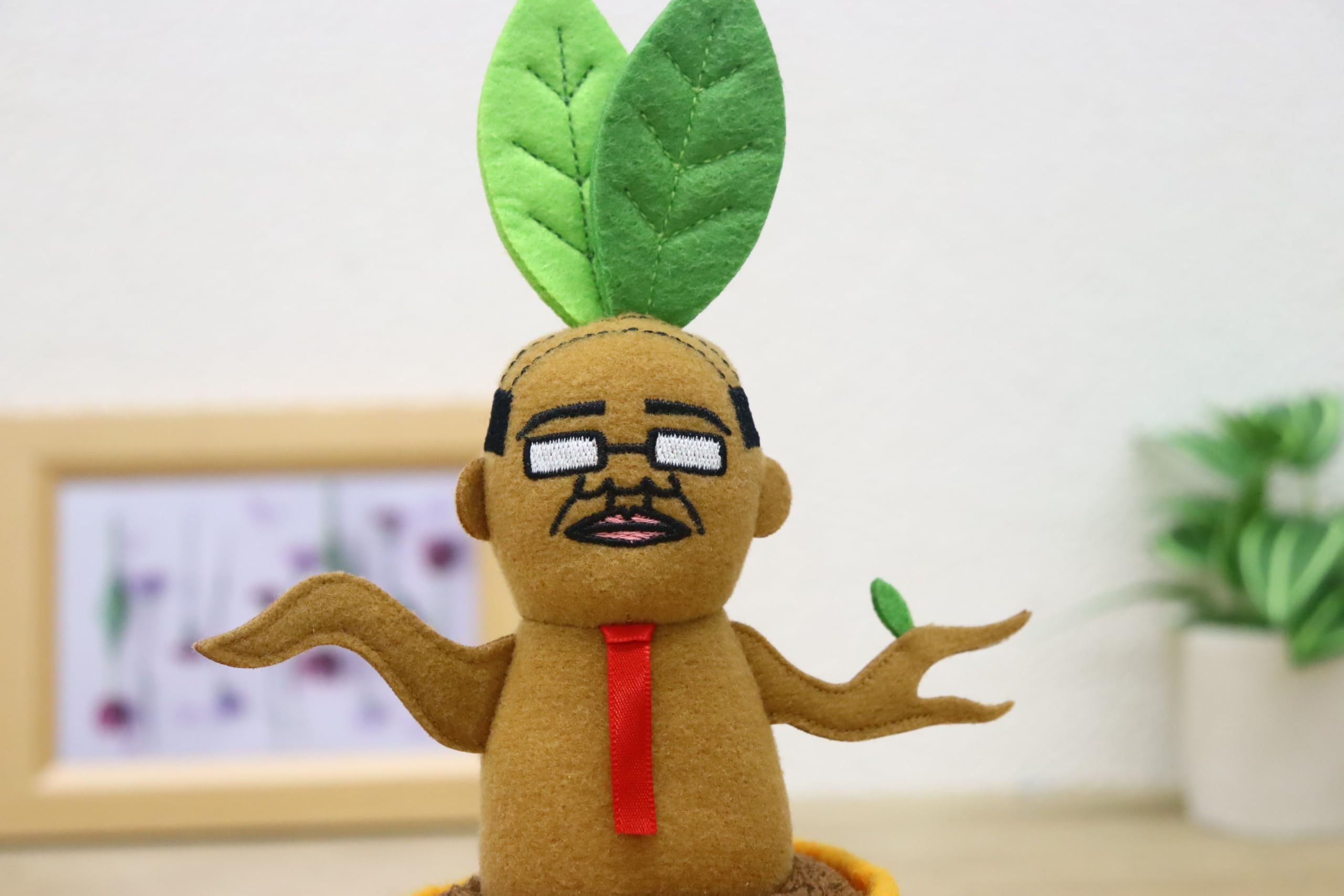 マニー　おじさんのぬいぐるみ Amazon.co.jp: シナダ ぬいぐるみ おじさん～マンドレイク編～ : おもちゃ