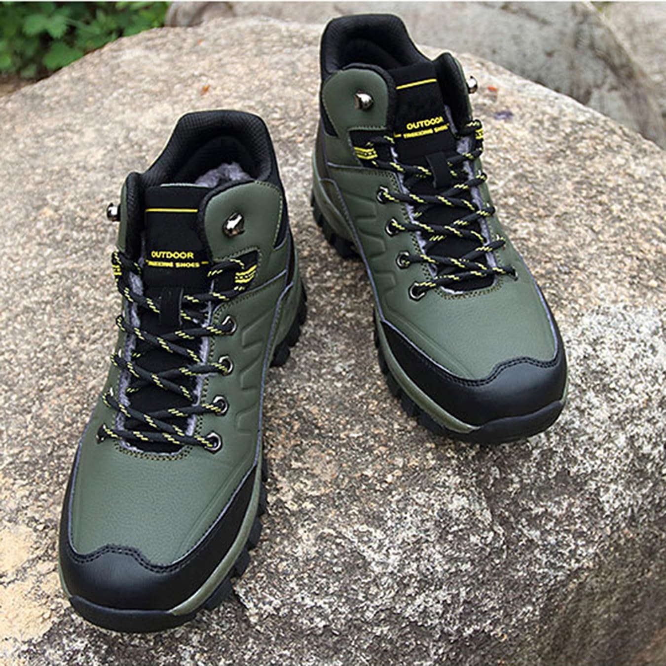 Mens Waterproof Hiking Boots Warm Snow Boots High-Top Non-Slip Outdoor Trekking Shoes for Winter Camping
