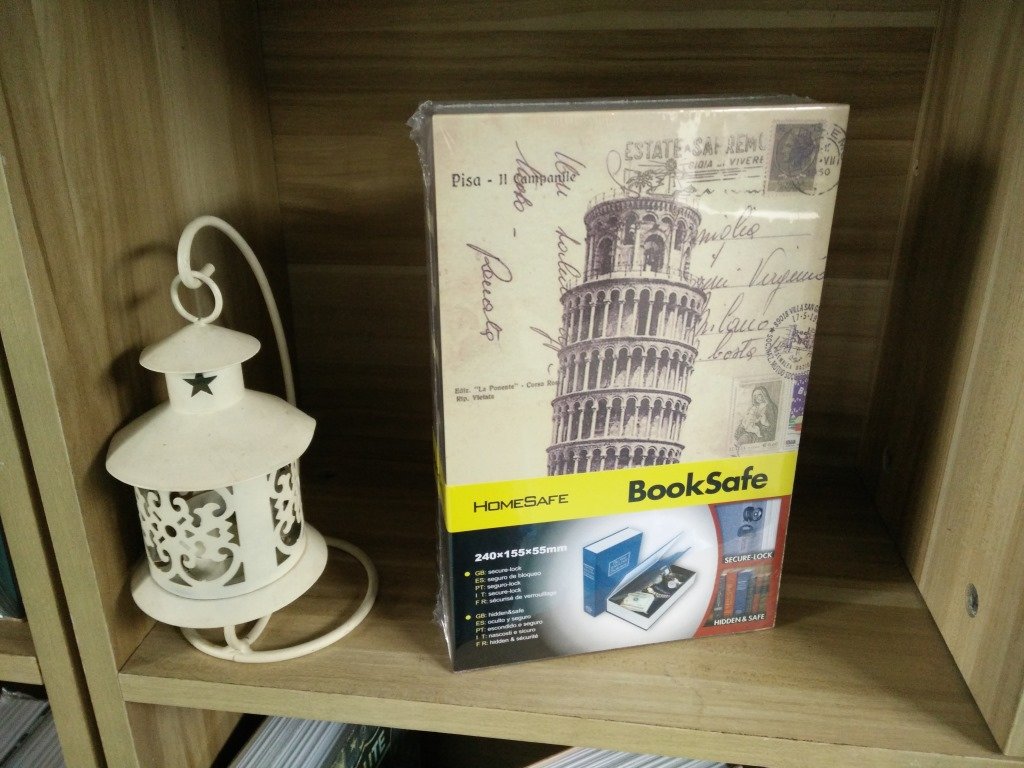 Cassetta di sicurezza per libri di simulazione dimensioni grandi 17,8 x 11,4 x 5,1 cm con chiave di blocco e contanti, scatola portagioie per regali di Natale per bambini (stile 3)