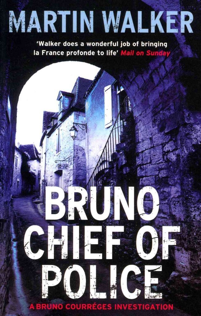 Bruno, Chief of Police Walker, Martin 9781847245984 Books