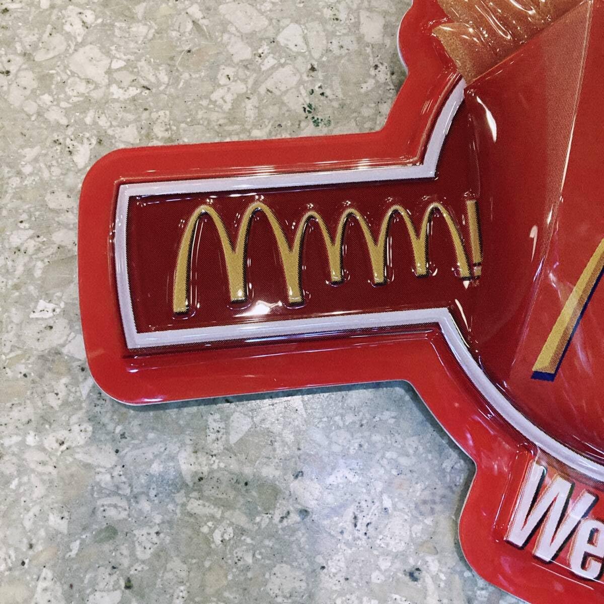 Amazon.co.jp: マクドナルド コカコーラ プラステック製 立体 看板 