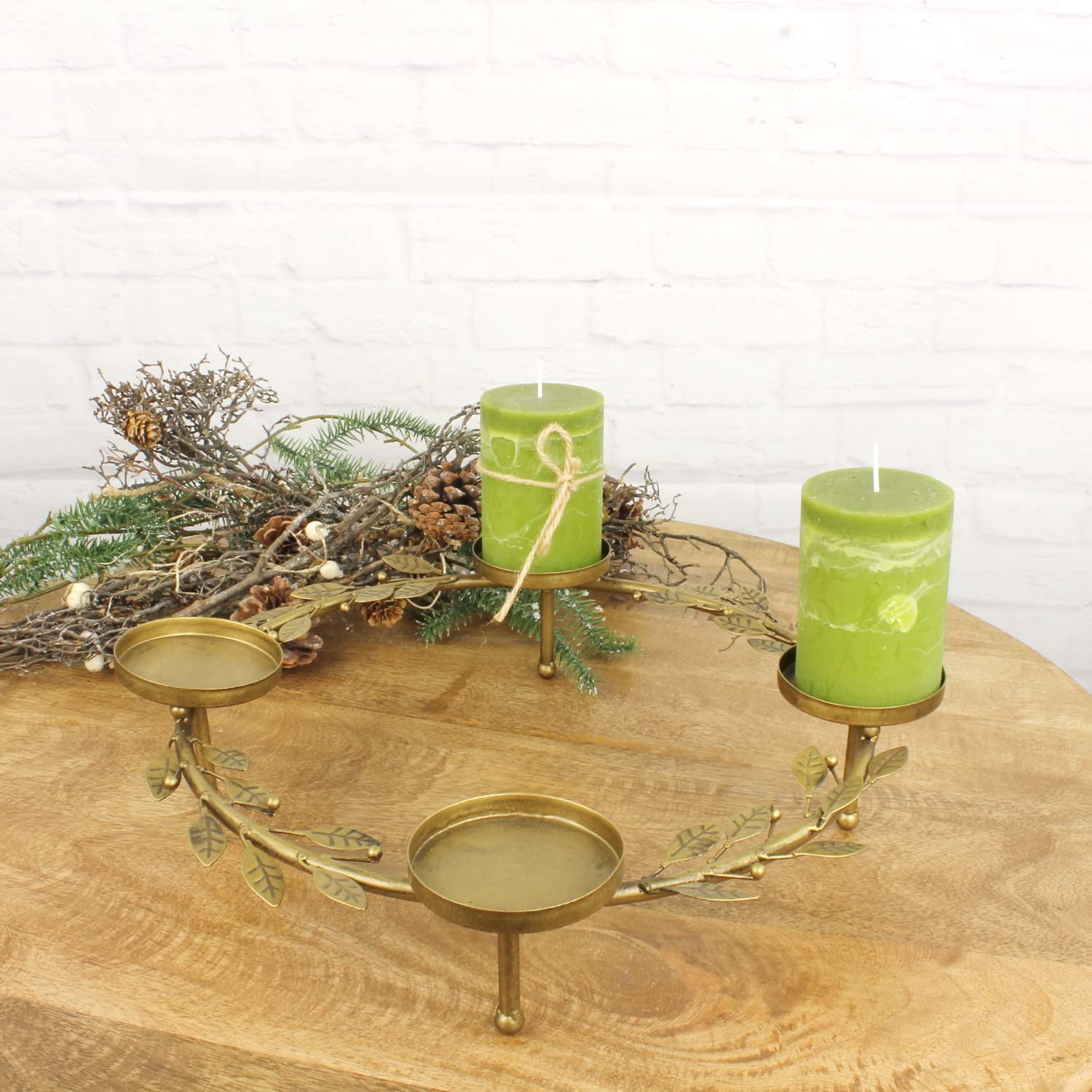 MACOSA SA88892 Adventskranz mit Blätter Gold Ø 40 cm Adventsgesteck 4 Kerzenhalter Tisch-Dekoration Landhaus Advent Weihnachtsdeko Metallkranz Kerzenkranz