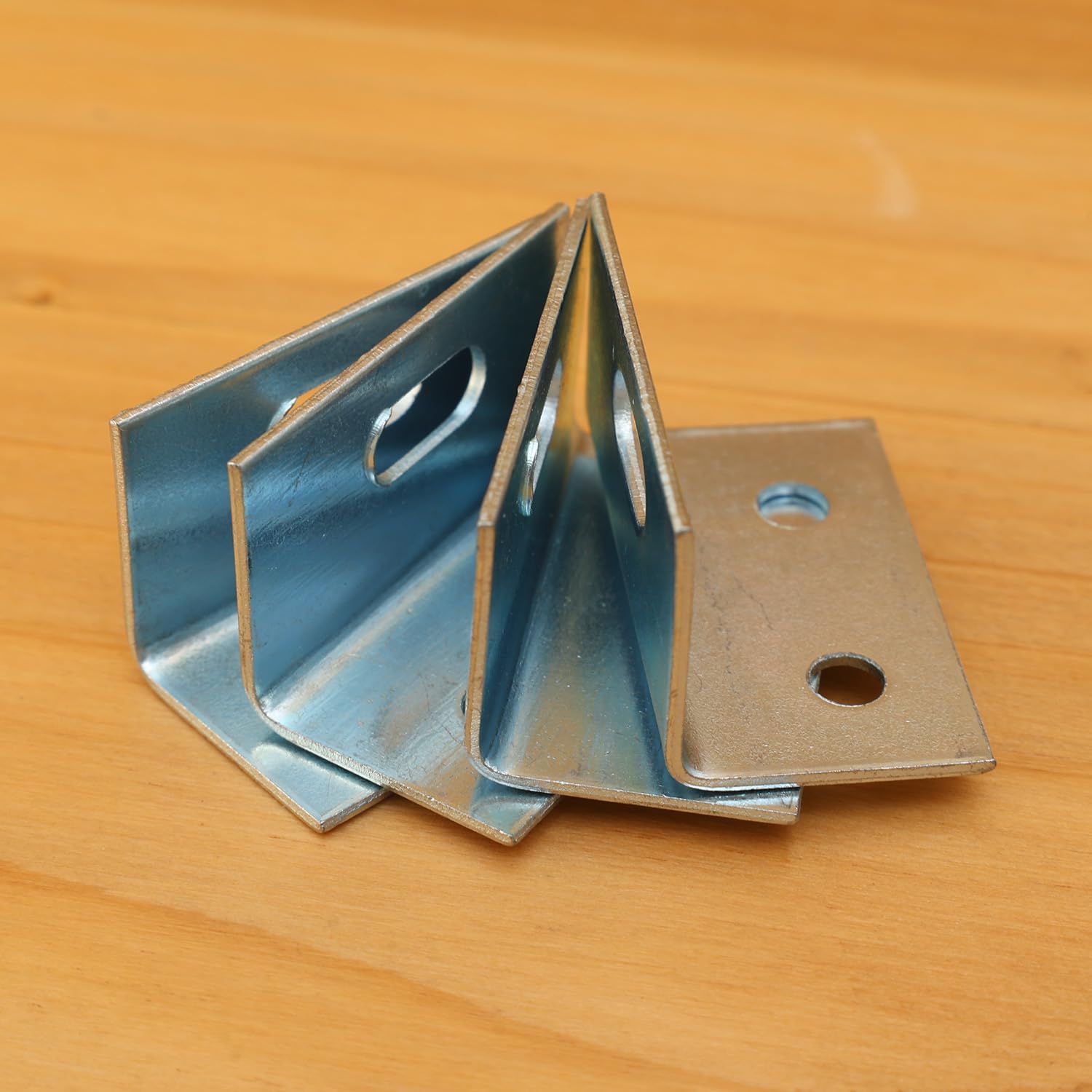 10pcs Curtain Wall Decoration Pendant Aluminum Alloy Angle Code Connector Aluminium-Plastic Panel Corner Brackets (Small,3*1.5*1.5 cm)