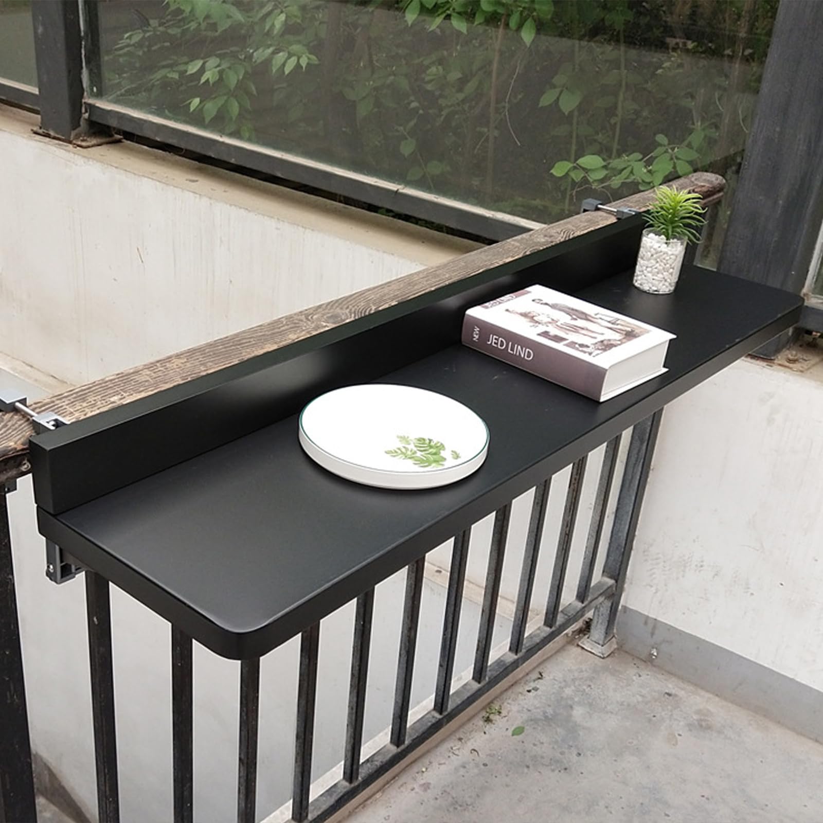 Table de balustrade rabattable pour aménager un balcon étroit