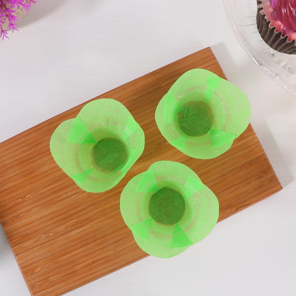 Angoily 100pcs Lotus Shape Cupcake Wrappers Muffin Liners for Baking for Parties and Events