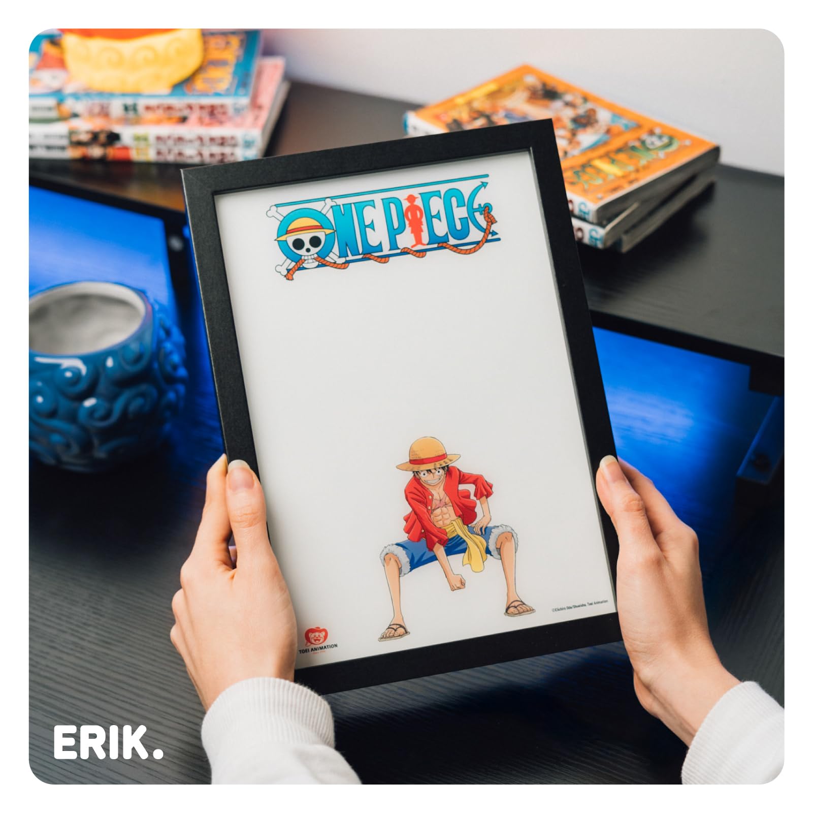 Cuadro One piece Manga - Poster enmarcado con LUZ LED para Decoracion Hogar o Set Up Gaming | One Piece Merchandising Regalos para Fans del Manga y Anime | 3 Tonos Luz y 5 Niveles Brillo (20x28cm)