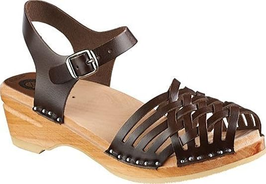 most comfortable clog sandals