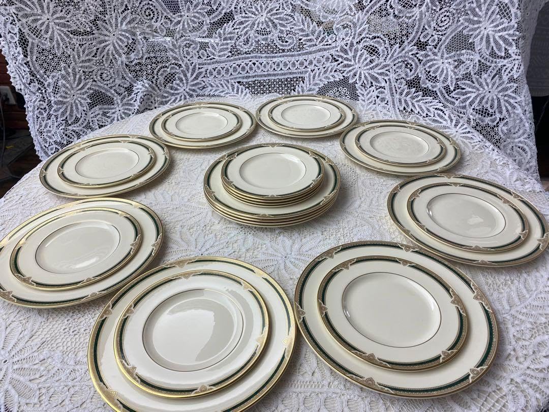  DOLTON BRISTOL 大、中、小皿12枚セット＆楕円皿2枚 ROYAL DOLTON BRISTOL 大中小皿12枚セット＆楕円皿2枚 DOLTON BRISTOL