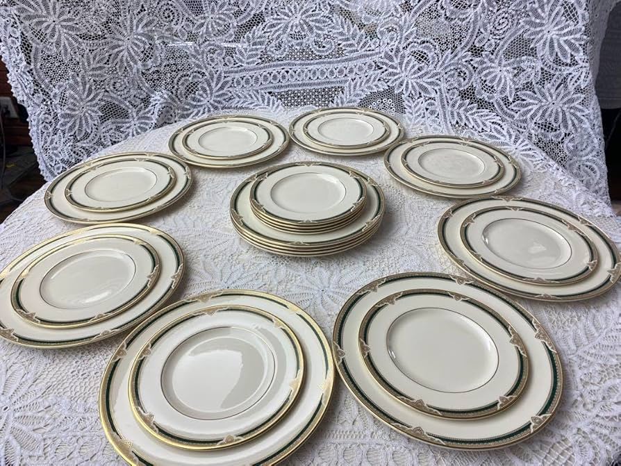 ROYAL DOLTON BRISTOL 大、中、小皿12枚セット＆楕円皿2枚