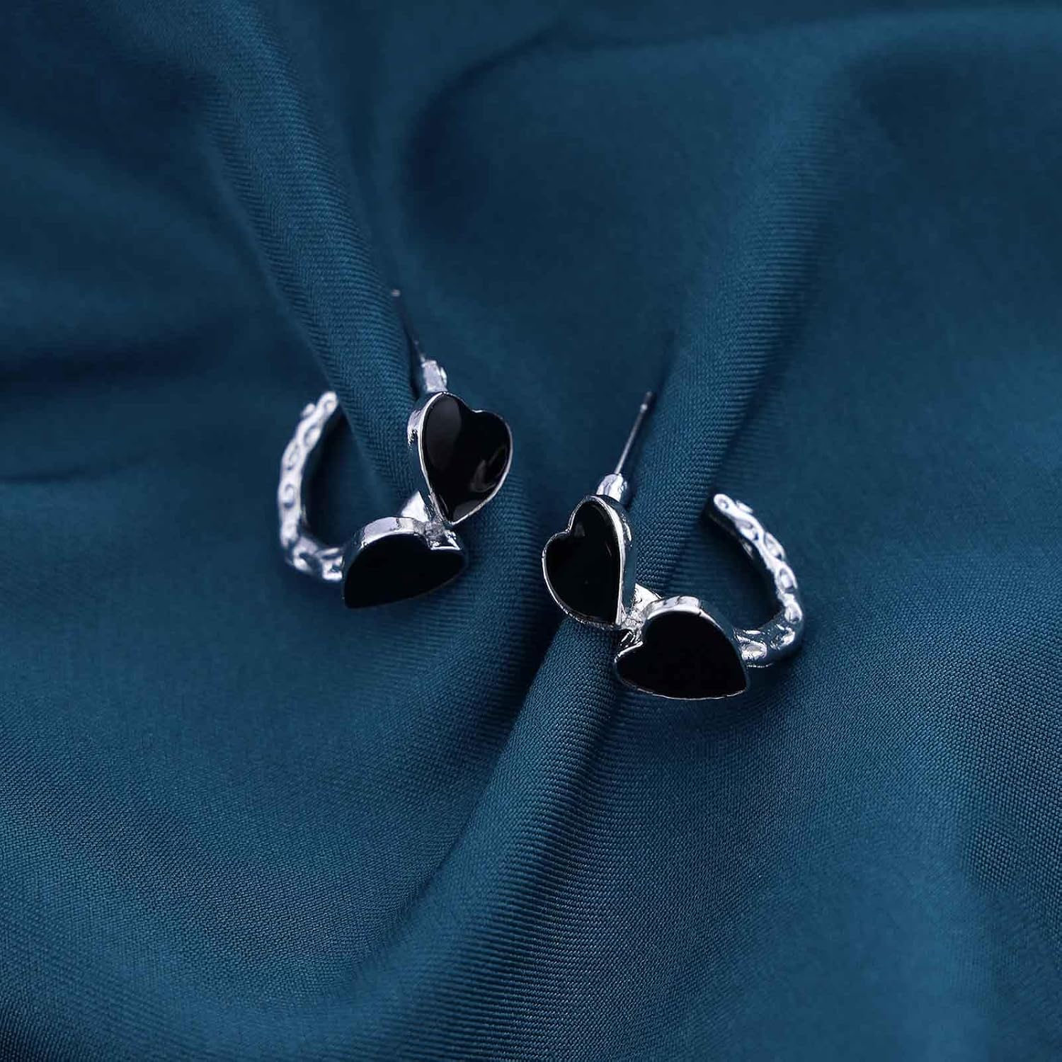 Bohemian Enamel Heart Circle Earrings Silver C Shape Hoop Earrings Black Heart Hollow Circle Earrings Double Heart Circle Hoop Earrings Jewelry for Women Gifts - Image 3