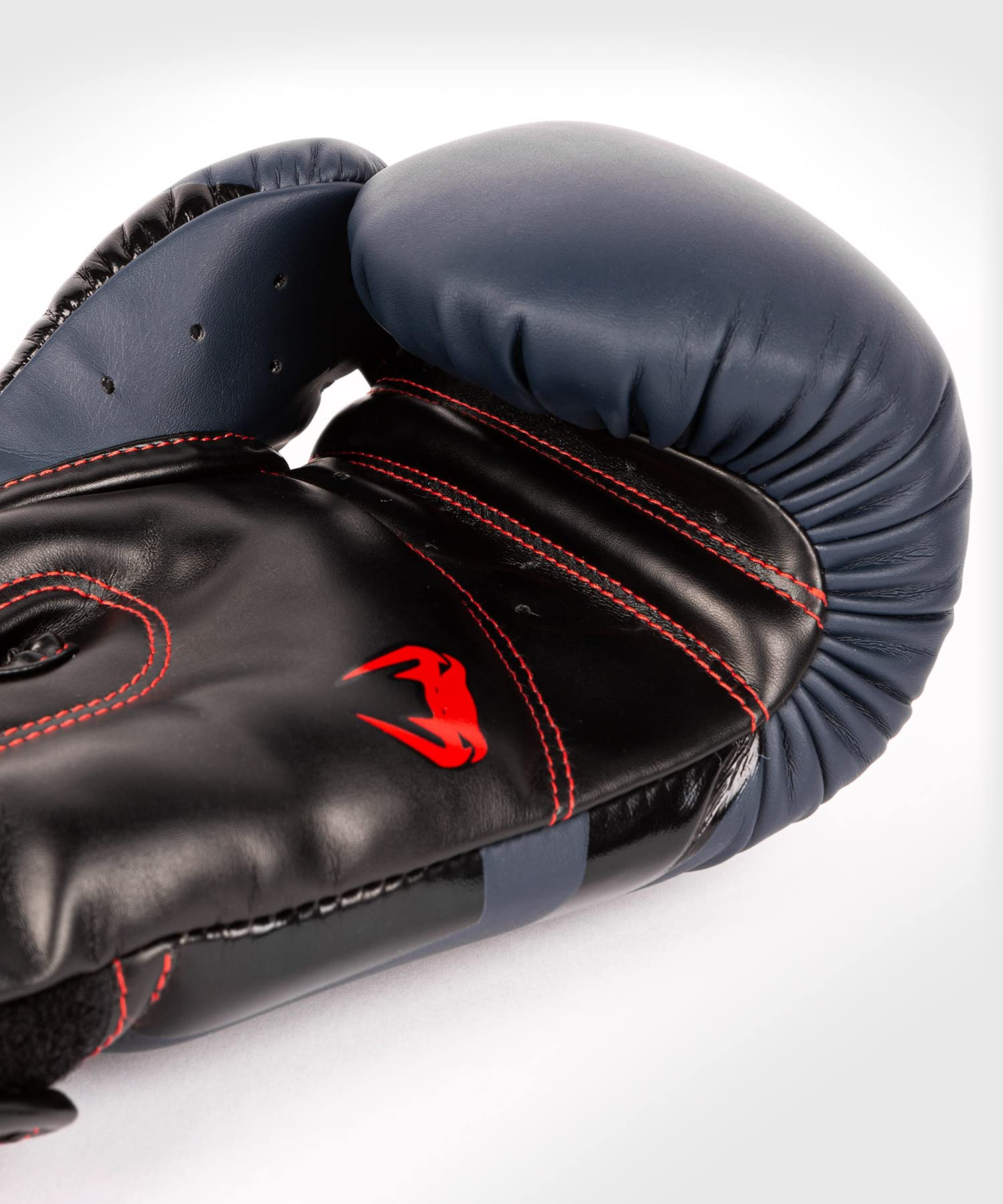 VENUM グローブ ELITE BOXING GLOVES 16オンス VENUM Boxing Gloves, Elite, black-gold-red, 16 Oz | Boxing Gloves