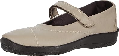 Arcopedico Women's L18 Shoe
