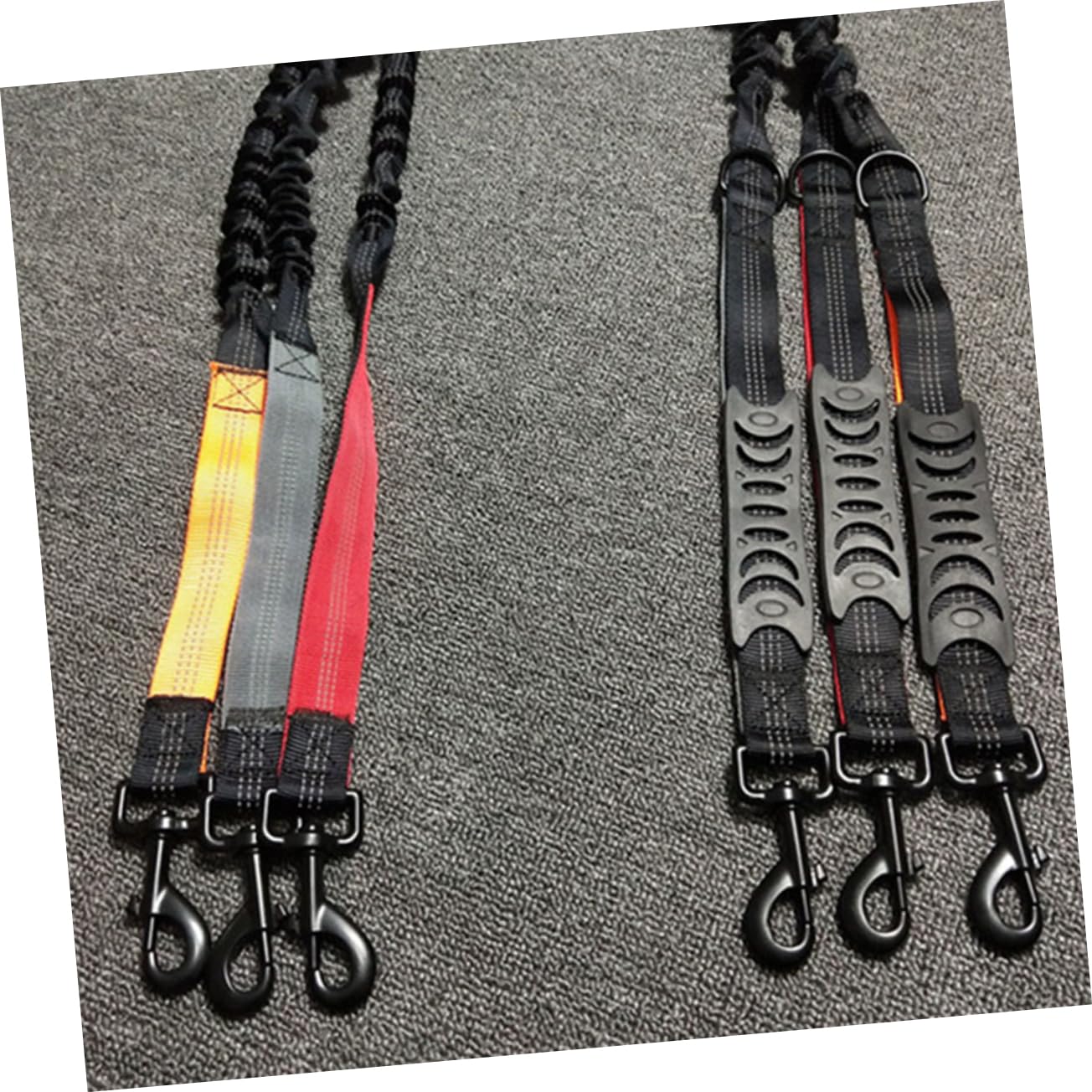 ifundom 1 PC Heavy Duty Bungee Dog Leash for Large Medium Dogs Reflective Rope Leash for Training Safety Fit for Outdoor Adventures Red Handle Black