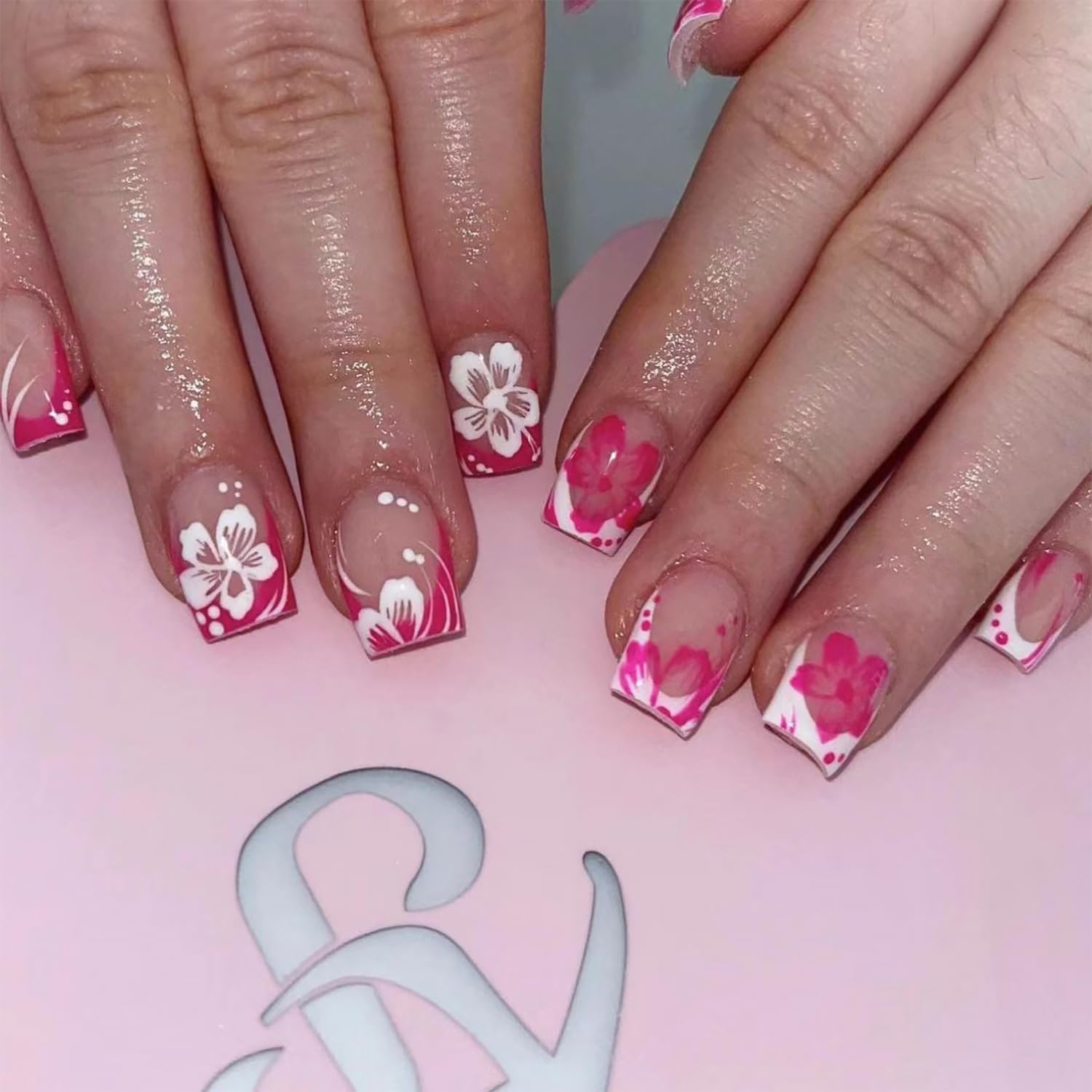 Pink White French Tip Press on Nails Flower Fake Nails Short Square False Nails Spring Summer Glue on Nails Full Cover Artificial Stick on Nails for