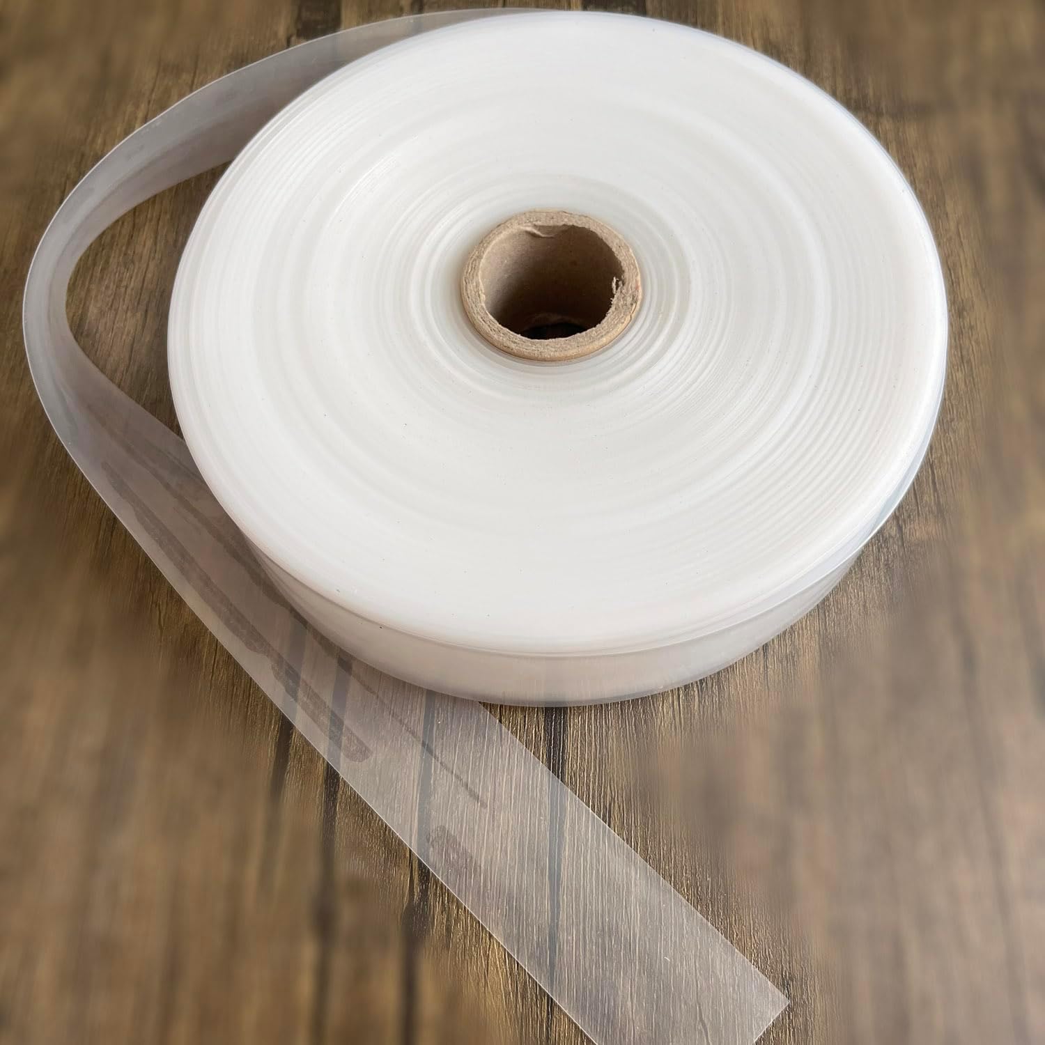 4 Mil Thick 2.2lb Poly Tubing Roll 1.6"/4cm Wide for for Custom Sized Poly Bags