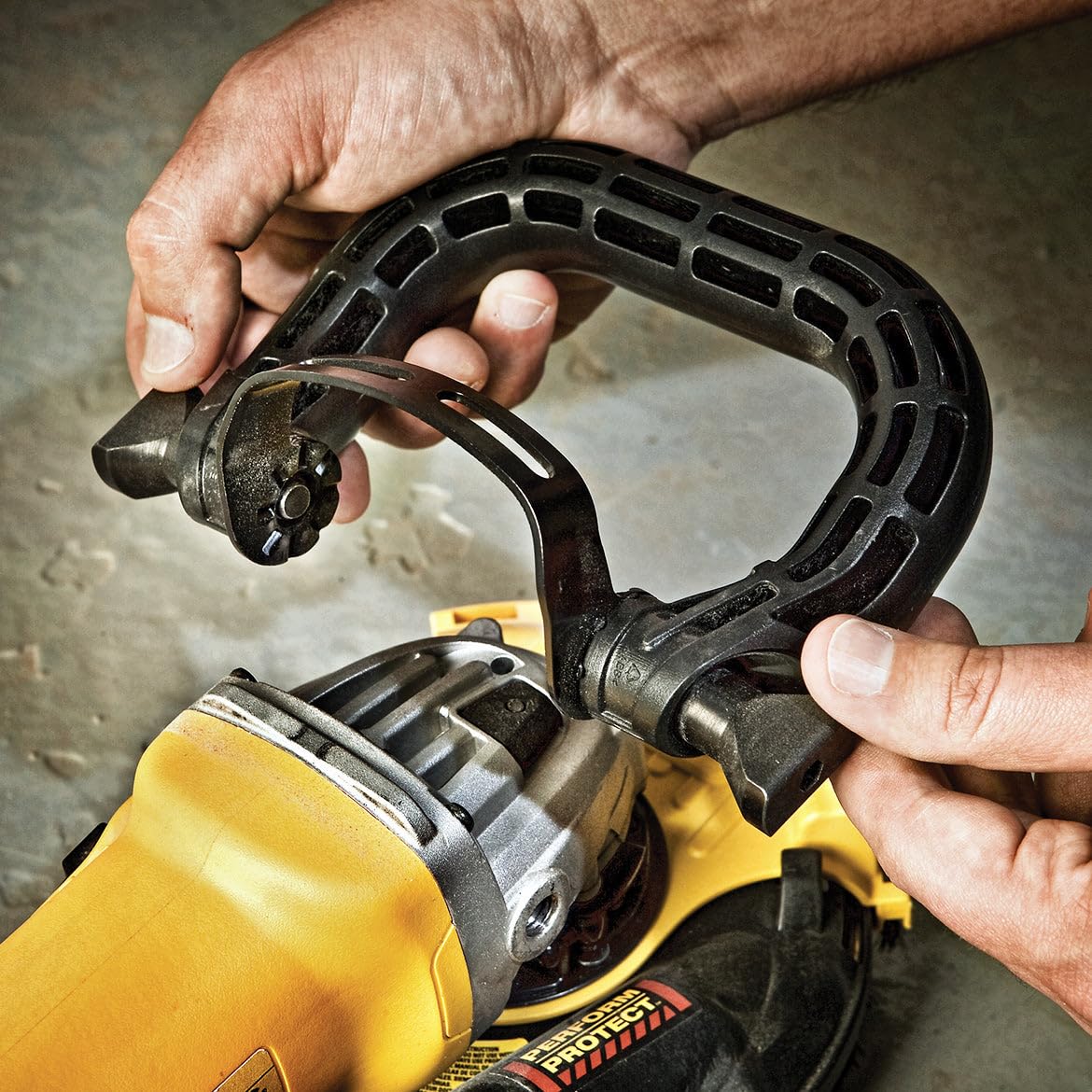 Dewalt DWE46005 Mango de fianza resistente para amoladora DWE4214