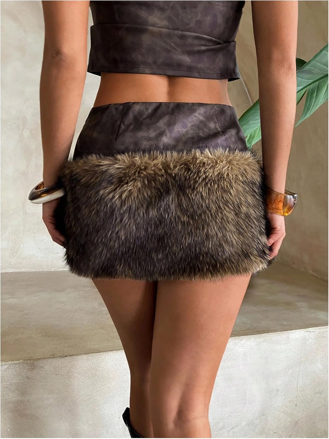 MakeMeChic Women's PU Leather Fuzzy Mini Skirt Low Waisted Faux Fur Bodycon Y2K Skirts - Image 3