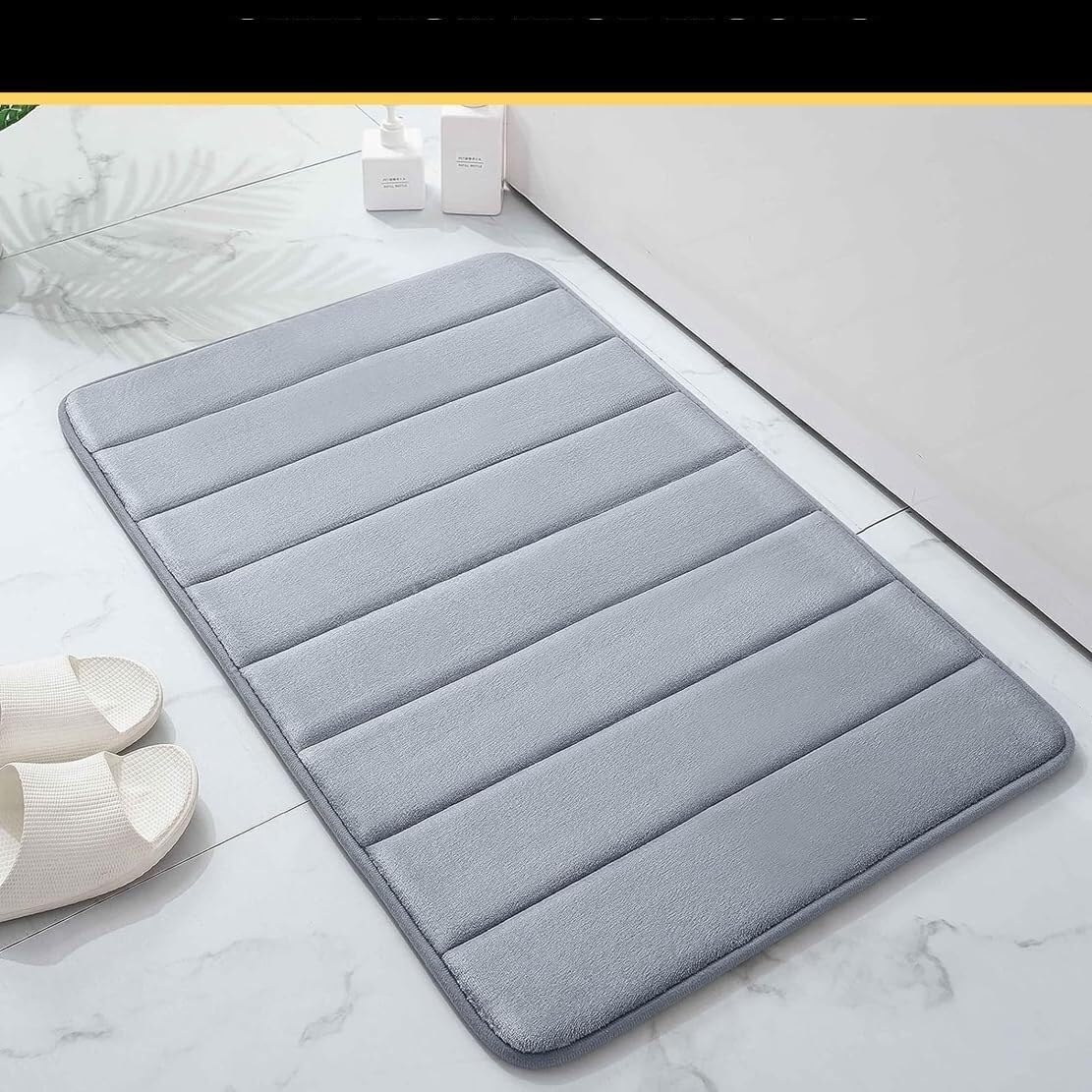 厚手の低反発バスマットラグ ノンスリップバスルームラグ 強力な吸水性 シャワーラグ 洗濯機洗い可能 超ソフトで快適なドアマット ラン