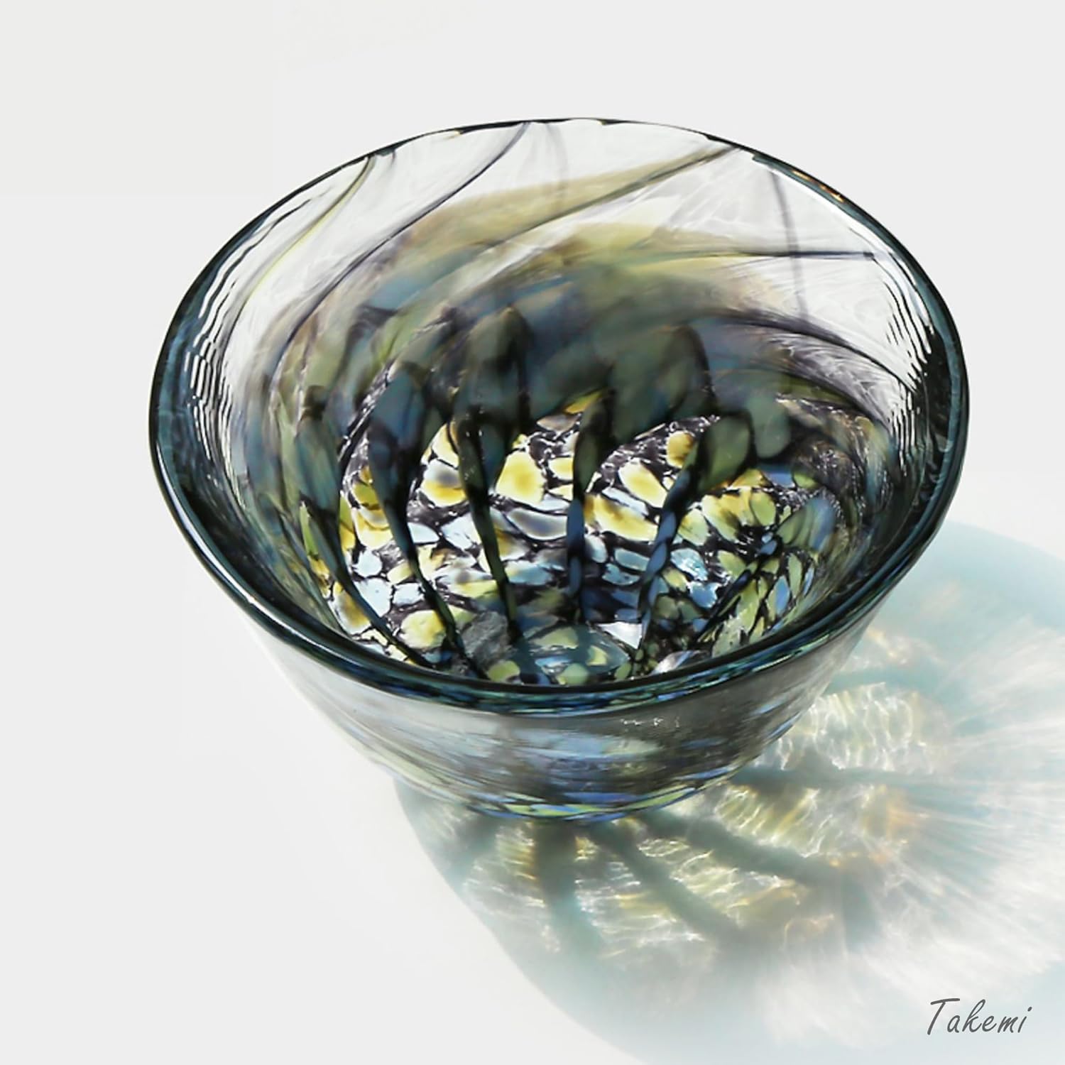 Japanese sake glass set Handcrafted Mini Glass Set Elegant Japanese Sake Cups Perfect for Any Occasion Made in Japan (Four Fish-Inspired Colors (4 pcs), Sake Glass (2.37-2.87 fl oz))