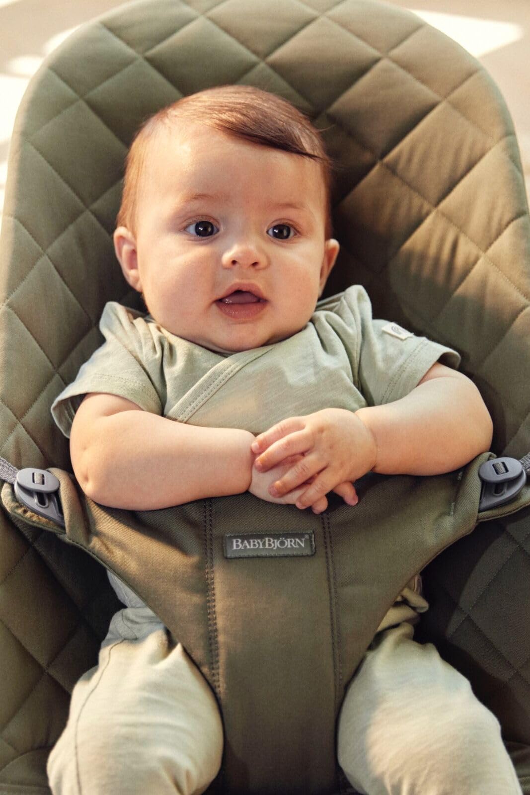 BabyBjörn Babywippe Bliss, Gewebe, Klassische Steppung, Dunkelgrün