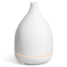 InnoGear Oil Diffuser, 300ML Ceramic Diffuser for Essential Oils Handcrafted Aromatherapy Diffuser Ultrasonic Cool Mist Humidifier with 4 Timers Waterless Auto Off for Room Office, White Base