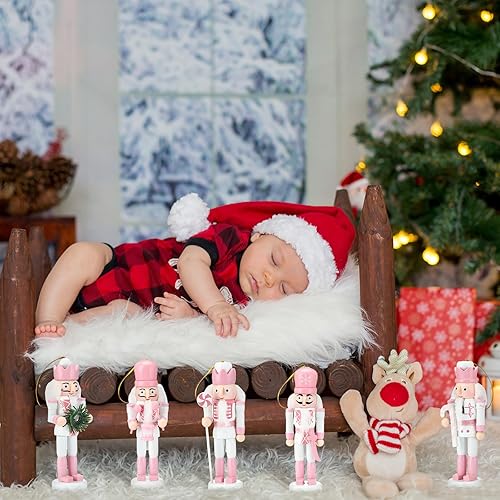 Miniatura 6 de Jetec 10 adornos navideños de cascanueces de madera, decoraciones colgantes de cascanueces de 5 pulgadas de alto, figuras de cascanueces,