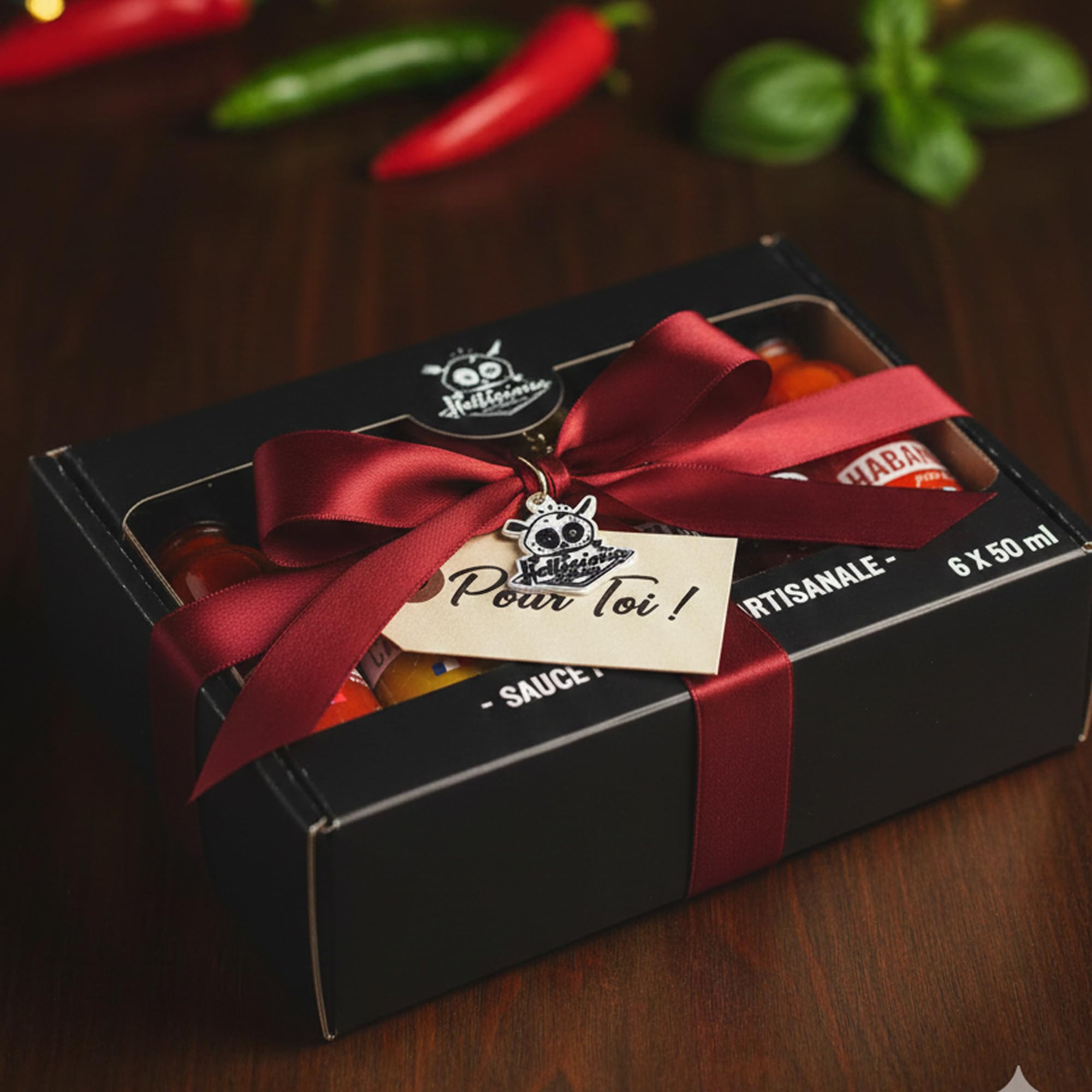 Hellicious - Coffret Sauce Piquante - 6 Purées de Piments Artisanales - Idée Cadeau Challenge Hot Ones - Habanero, Chipotle, Jalapeño - Fabriqué en France