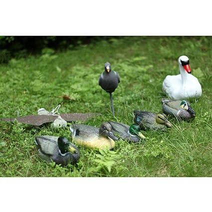 Fly Bird Decoy Garden Rodent Deter Scarer Pest Control Scarecrow