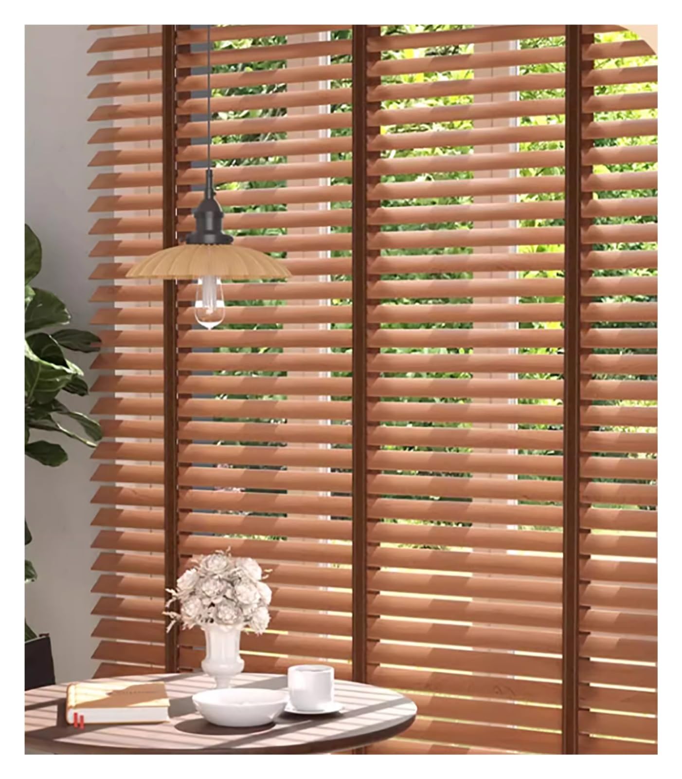 Persianas venecianas para ventanas extra anchas que resuelven los problemas de sol y privacidad