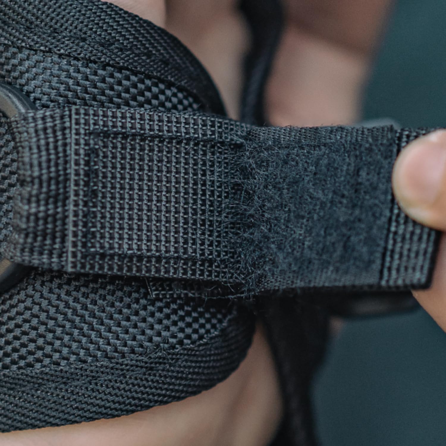 Guage - Soporte de muñeca para cámara de acción, base giratoria de 360 grados, con cierre de velcro, cómodo reposamuñecas, compatible con accesorios para trípode de cámara deportiva (paquete