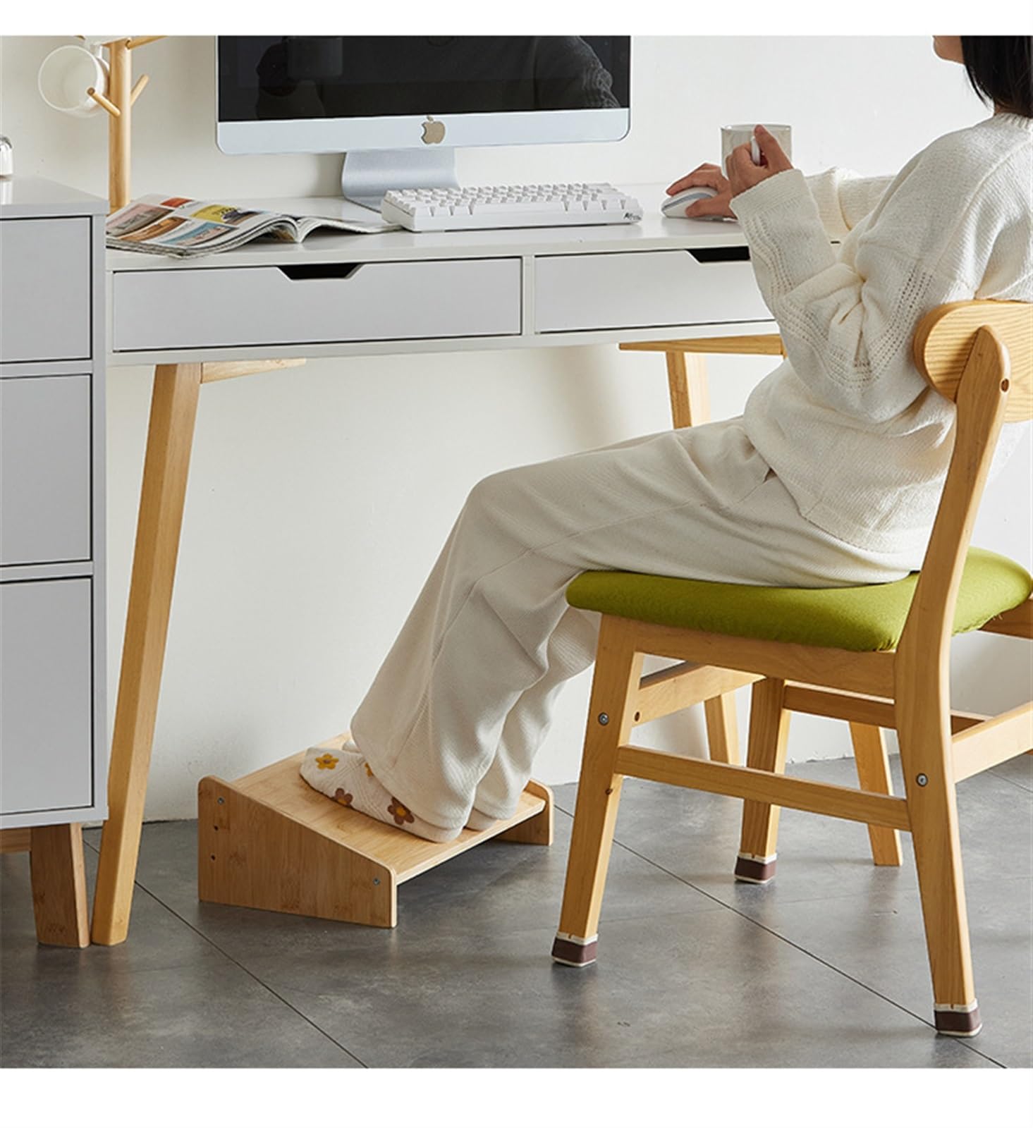 Reposapiés ajustable para debajo del escritorio, taburete de oficina y hogar, perfecto reposapiés de lactancia de 3 niveles de ajuste rápido (amarillo)