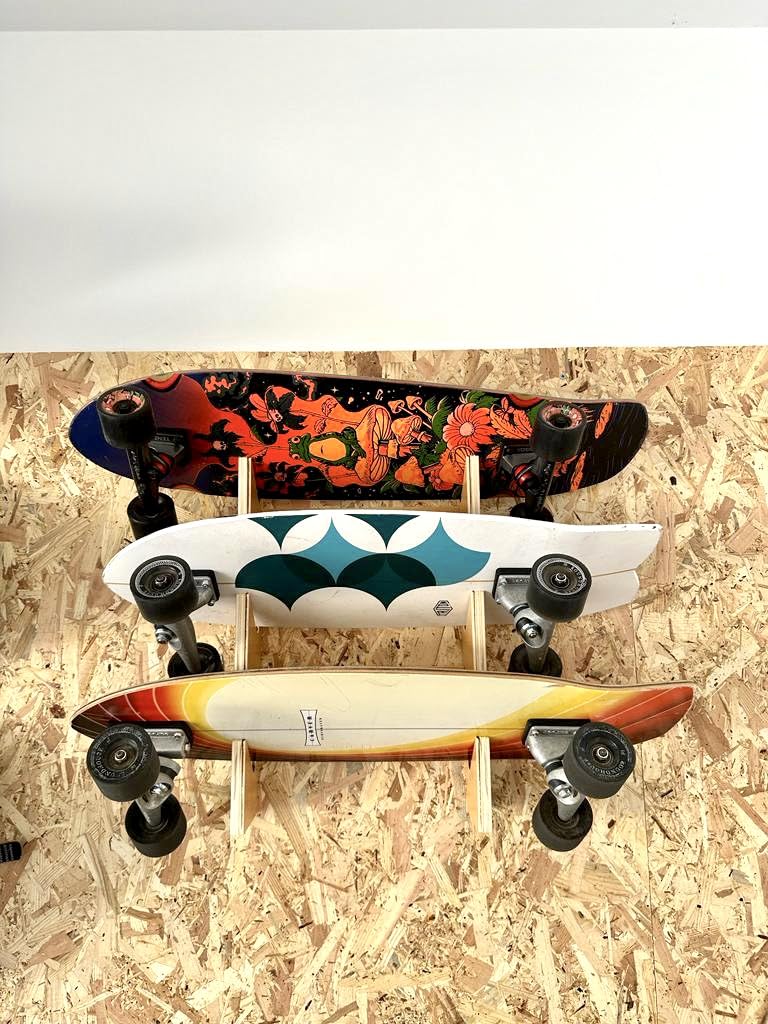 Genérico Wall Four Skate Rack