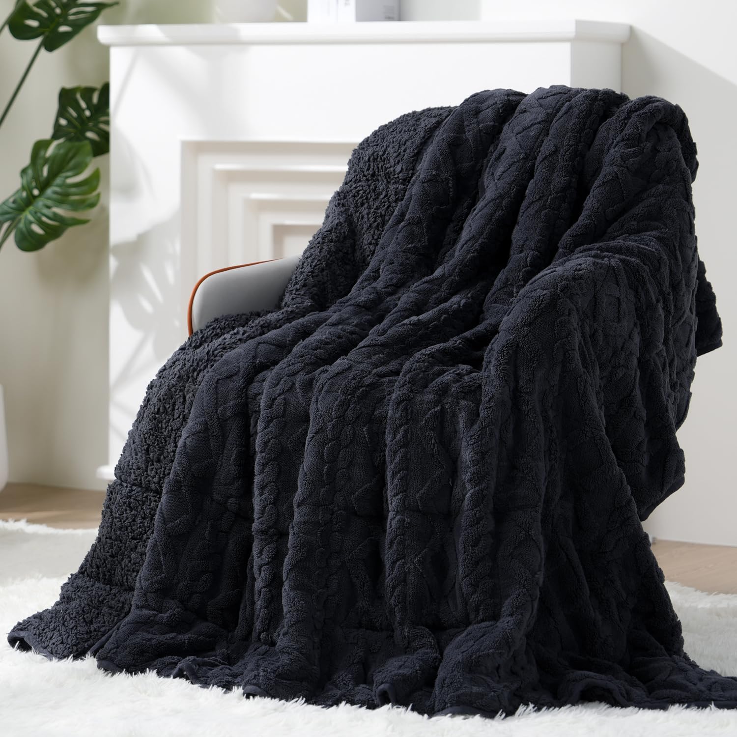 Ultra Soft Sherpa Weighted Blanket for Adults, 48"x72" 15lbs Heavy Blankets