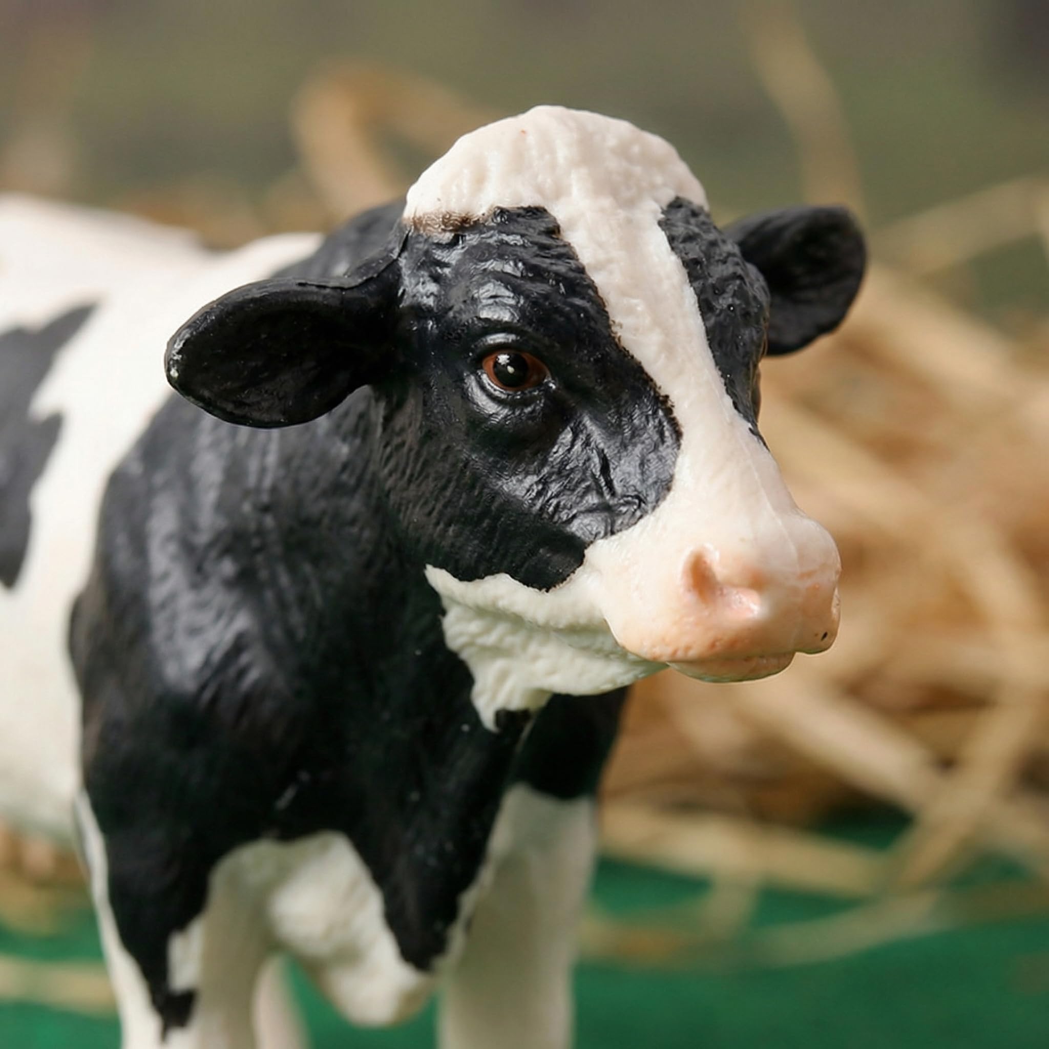 Toddmomy Holstein Bull Figurine, Realistic Holstein Cow Farm Animal Model Toy for Home Desktop Farmhouse Office Decor - Image 4