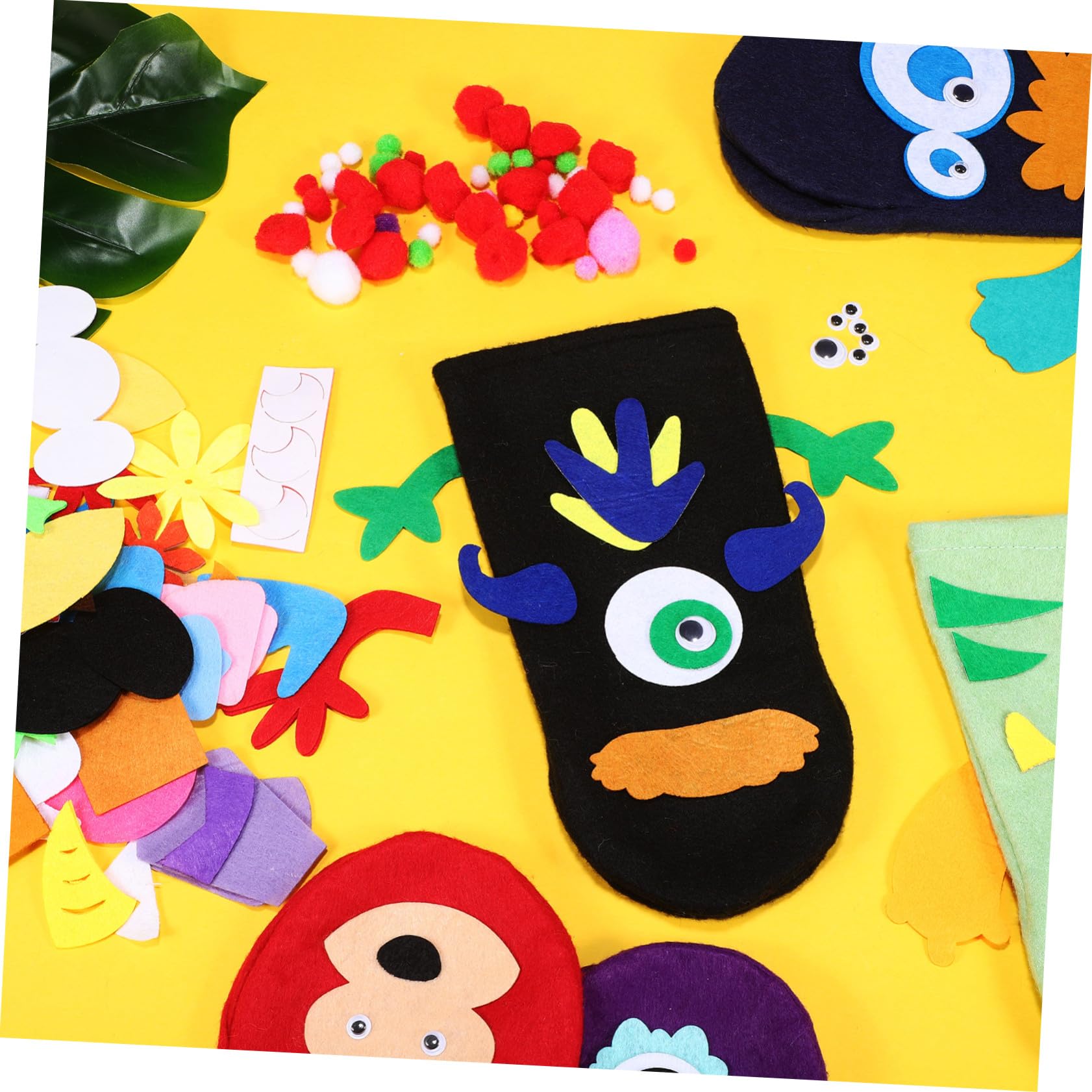 BESPORTBLE Kit Burattini di Feltro Fai da Te Pompon e Occhi per Giochi di Ruolo, Set Creativo per Burattino a Mano Animale, Accessori Artigianali per Ragazzo Ragazza, Dimensioni 24,5x14 Cm