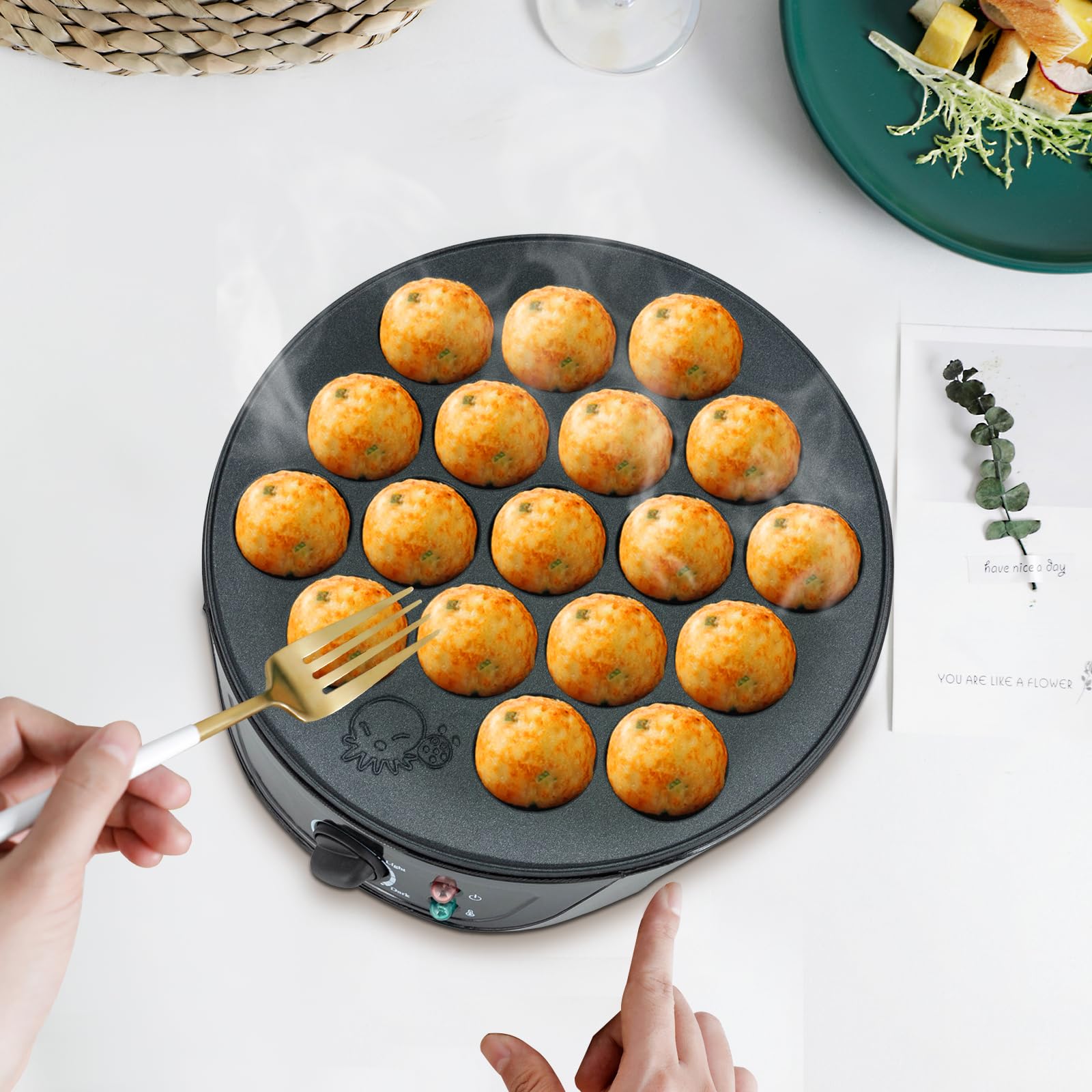 Takoyaki Maker750W - Máquina eléctrica de 18 agujeros, simple y fácil de usar, para hacer bolas de pulpo japonesas Takoyaki, 220-240 V, 50/60 Hz, enchufe europeo