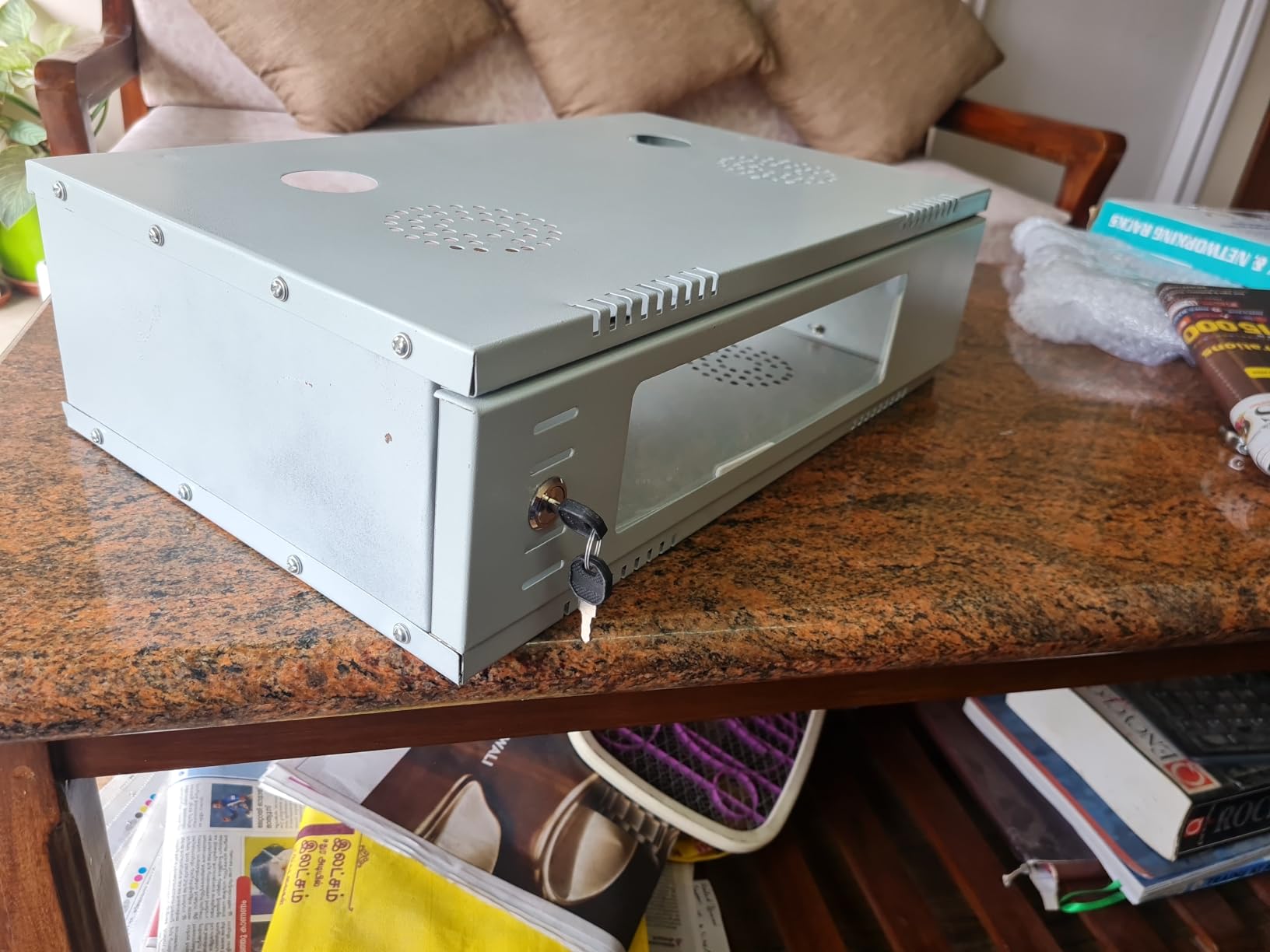 MVIKAS 2U CCTV DVR Rack/Server/NVR/Network Protector Rack Transparent ...