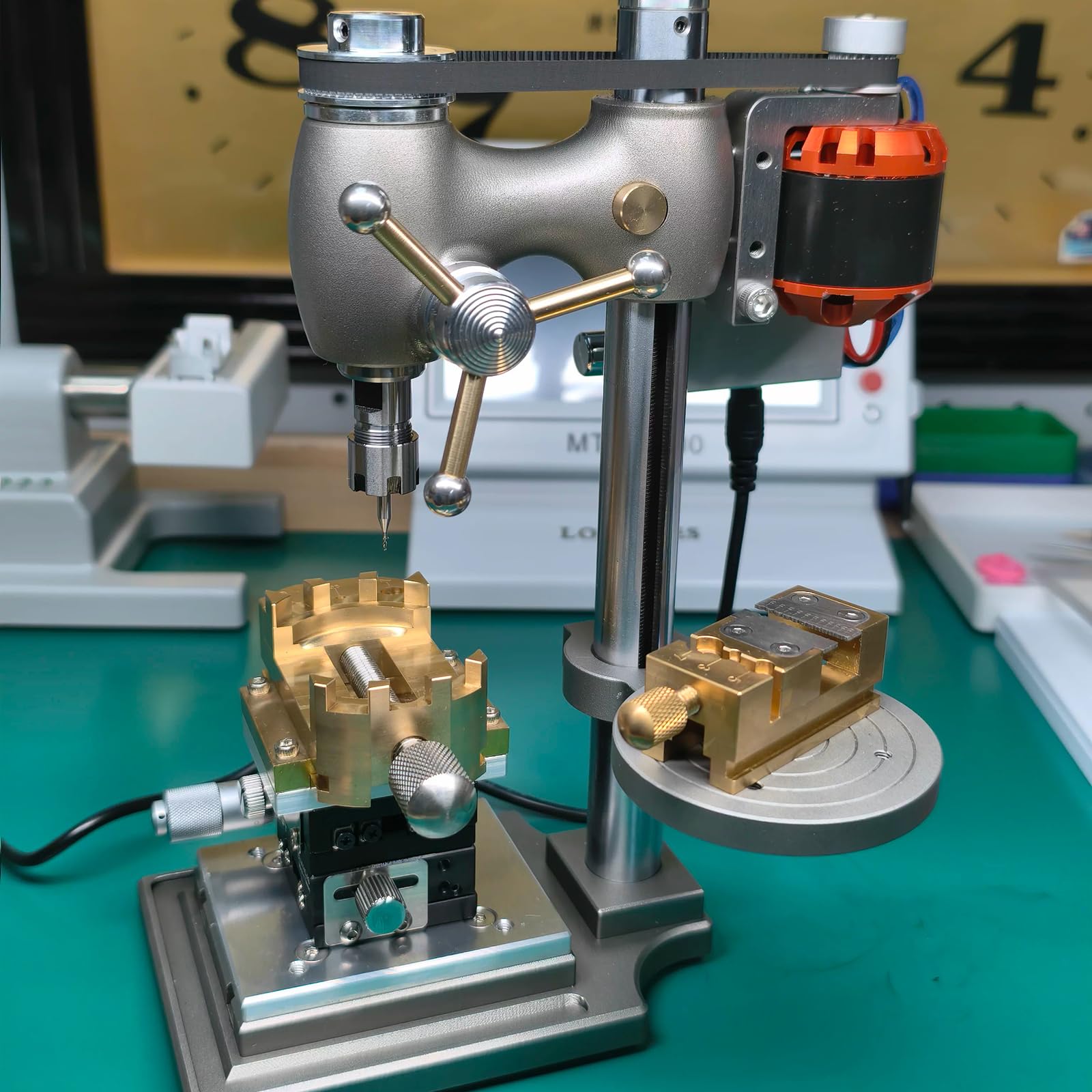 Perceuse pour La Réparation Horlogère, Micro-Perceuse De Précision, Outils De Précision pour L'horlogerie Et La Bijouterie, Perceuse D'établi Bidirectionnelle C