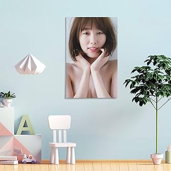 【大型配送タイプ】飯豊まりえさん掲載4ページSET（ポスターサイズ） 大型配送タイプ】飯豊まりえさん掲載4ページSET（ポスターサイズ）